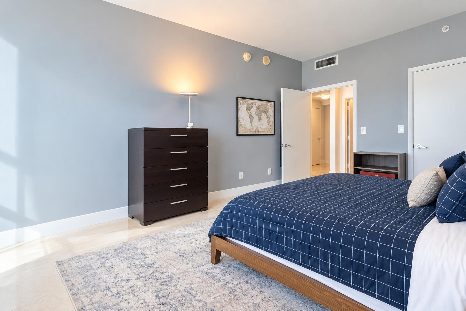 1900 N Bayshore Drive 2604 Property Photo 30