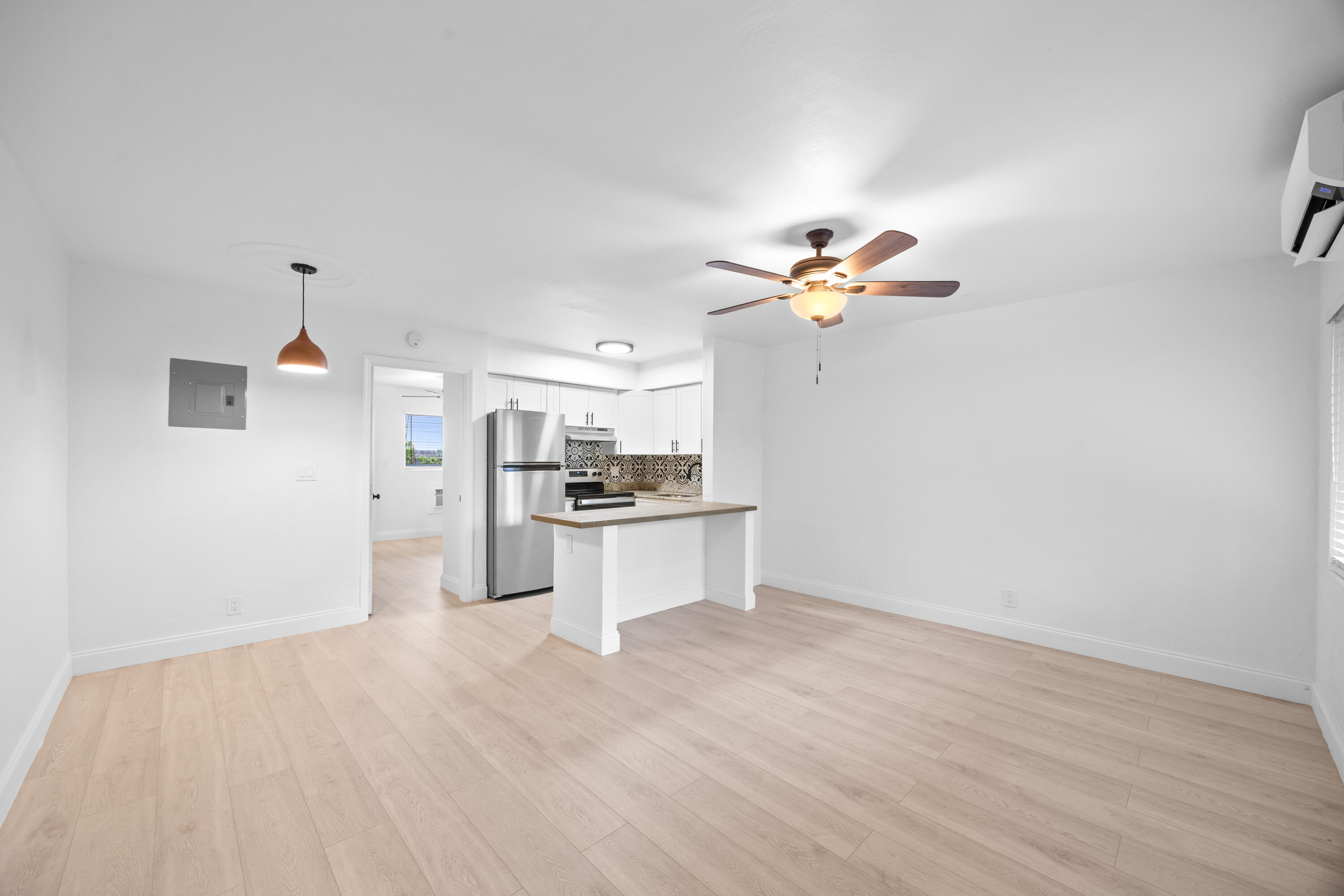 1125 Sw 15th Avenue Apt 2 Property Photo 8