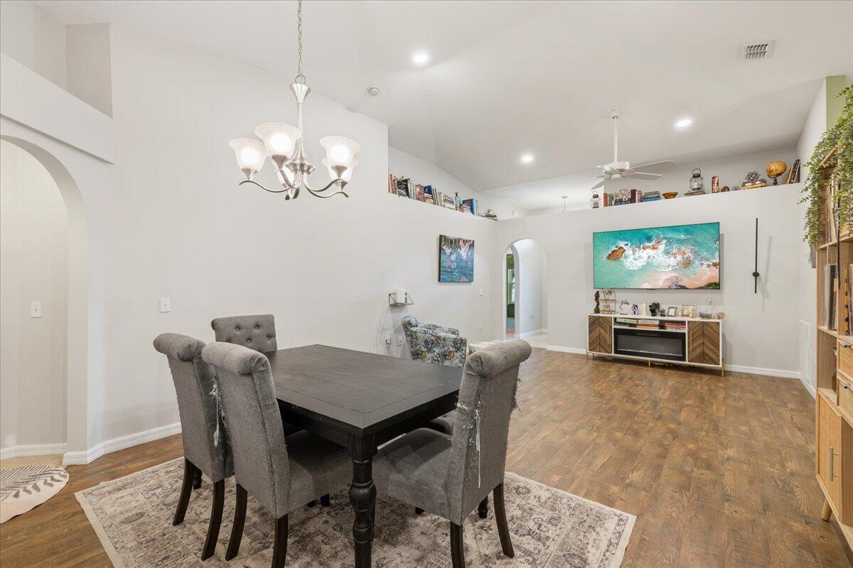 8080 Westfield Circle Property Photo 10