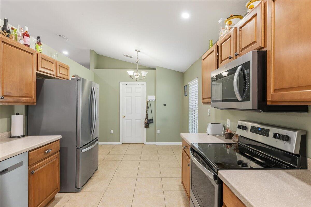 8080 Westfield Circle Property Photo 14