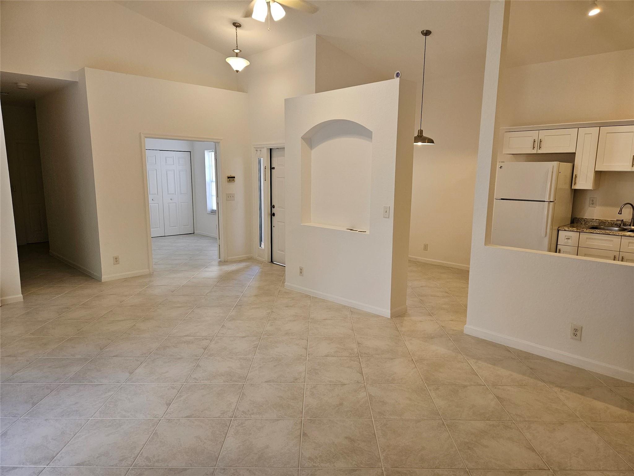 5845 Eagle Cay Circle Property Photo 6
