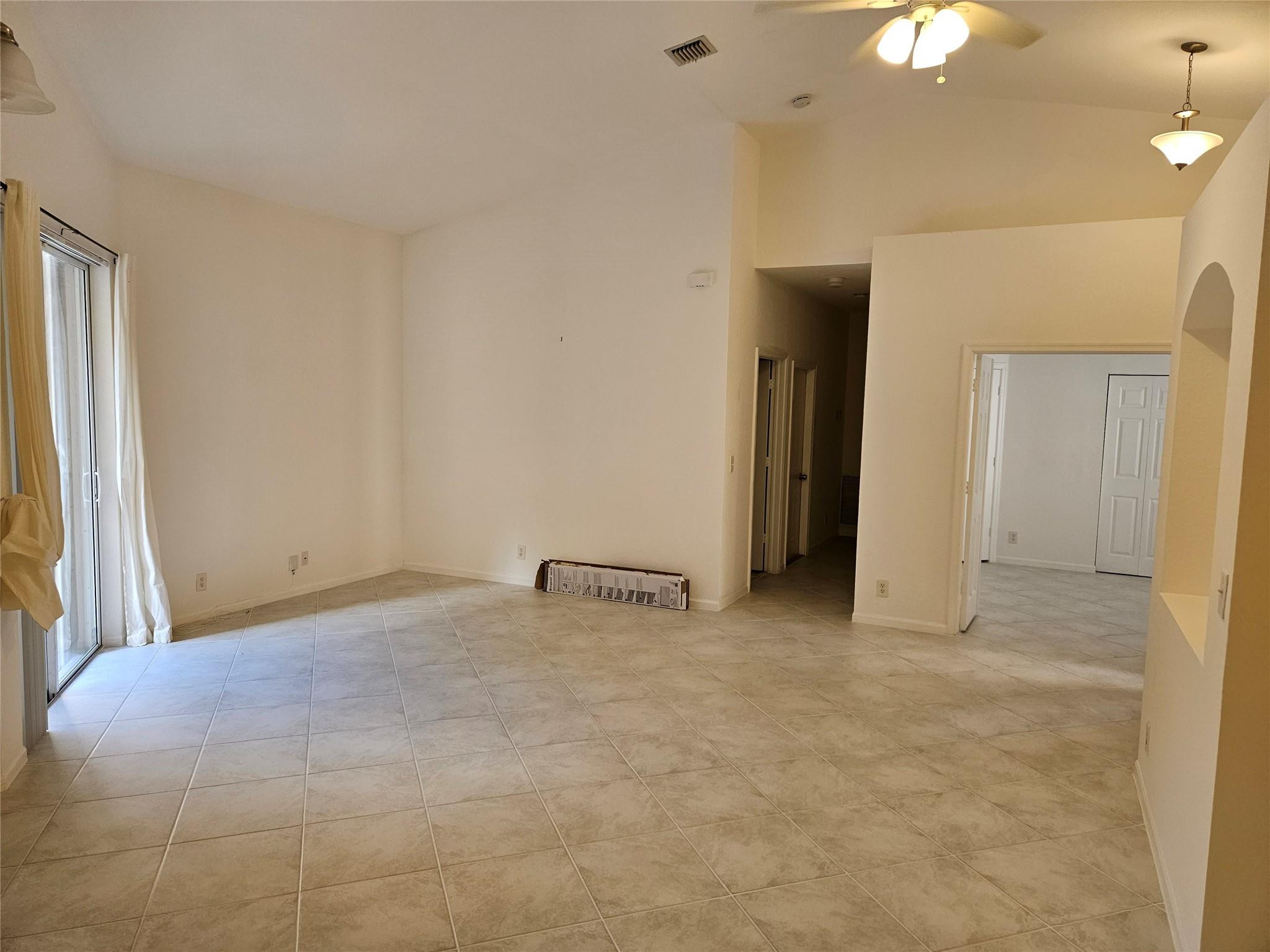 5845 Eagle Cay Circle Property Photo 11