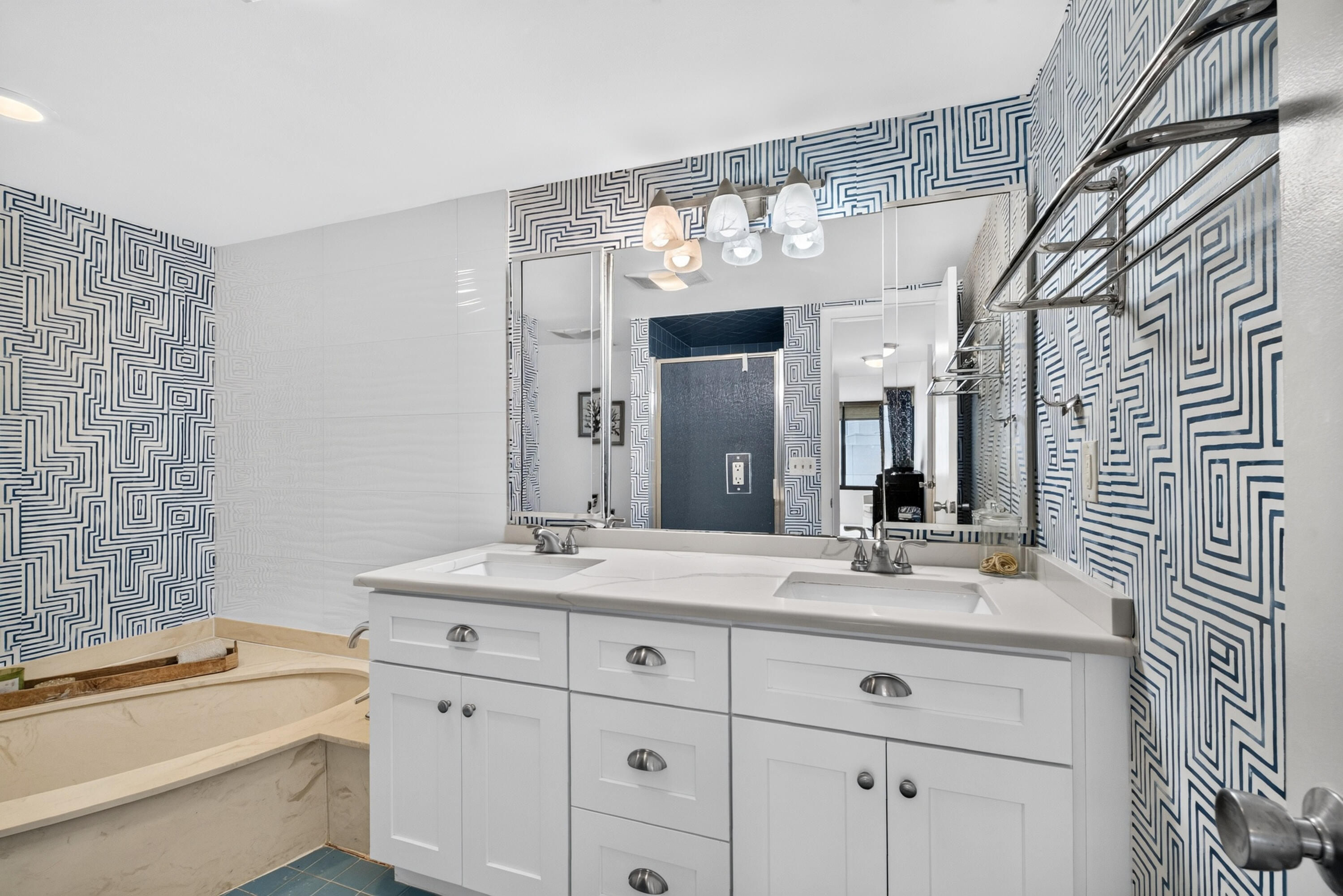 3590 S Ocean Boulevard 807 Property Photo 46