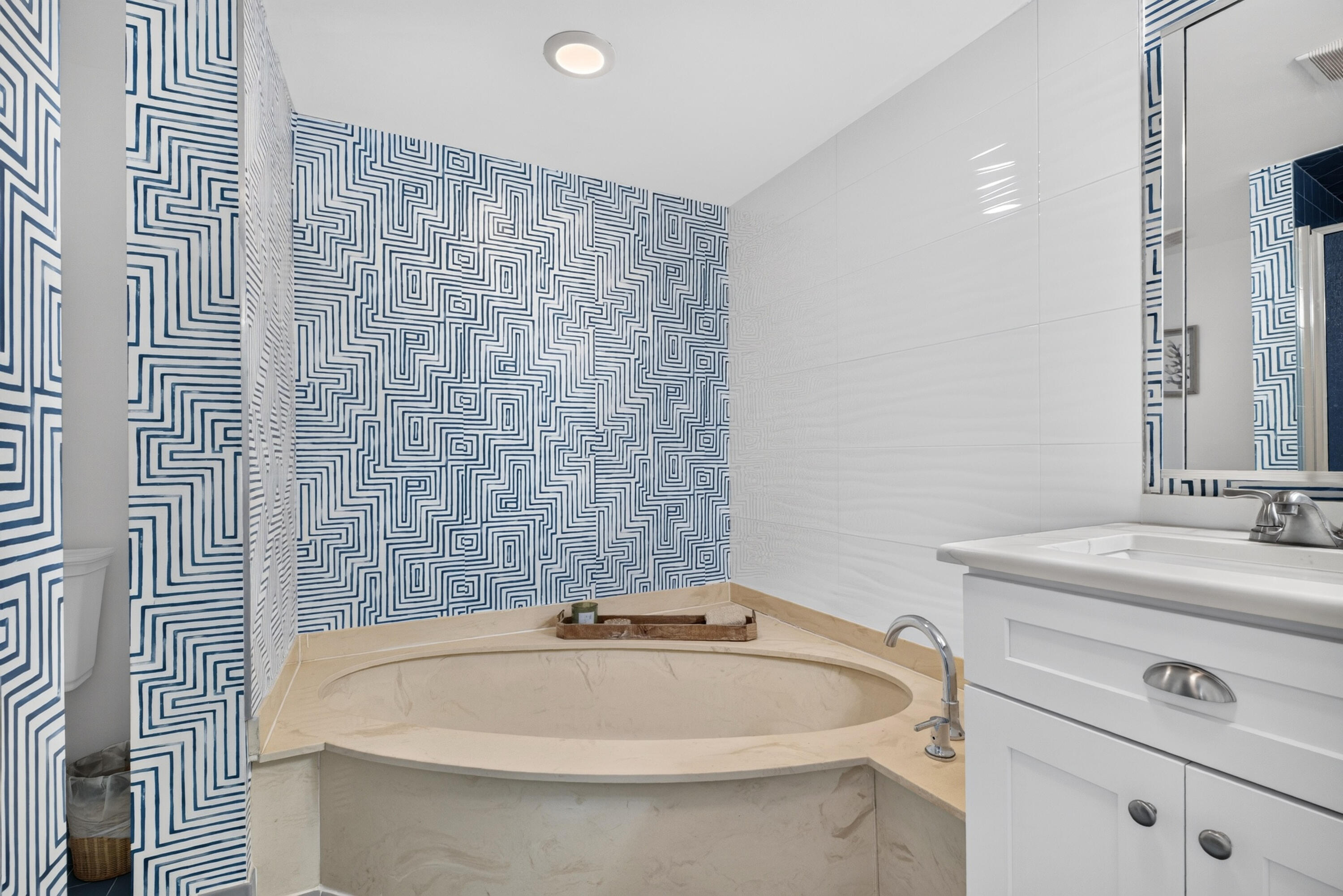 3590 S Ocean Boulevard 807 Property Photo 47