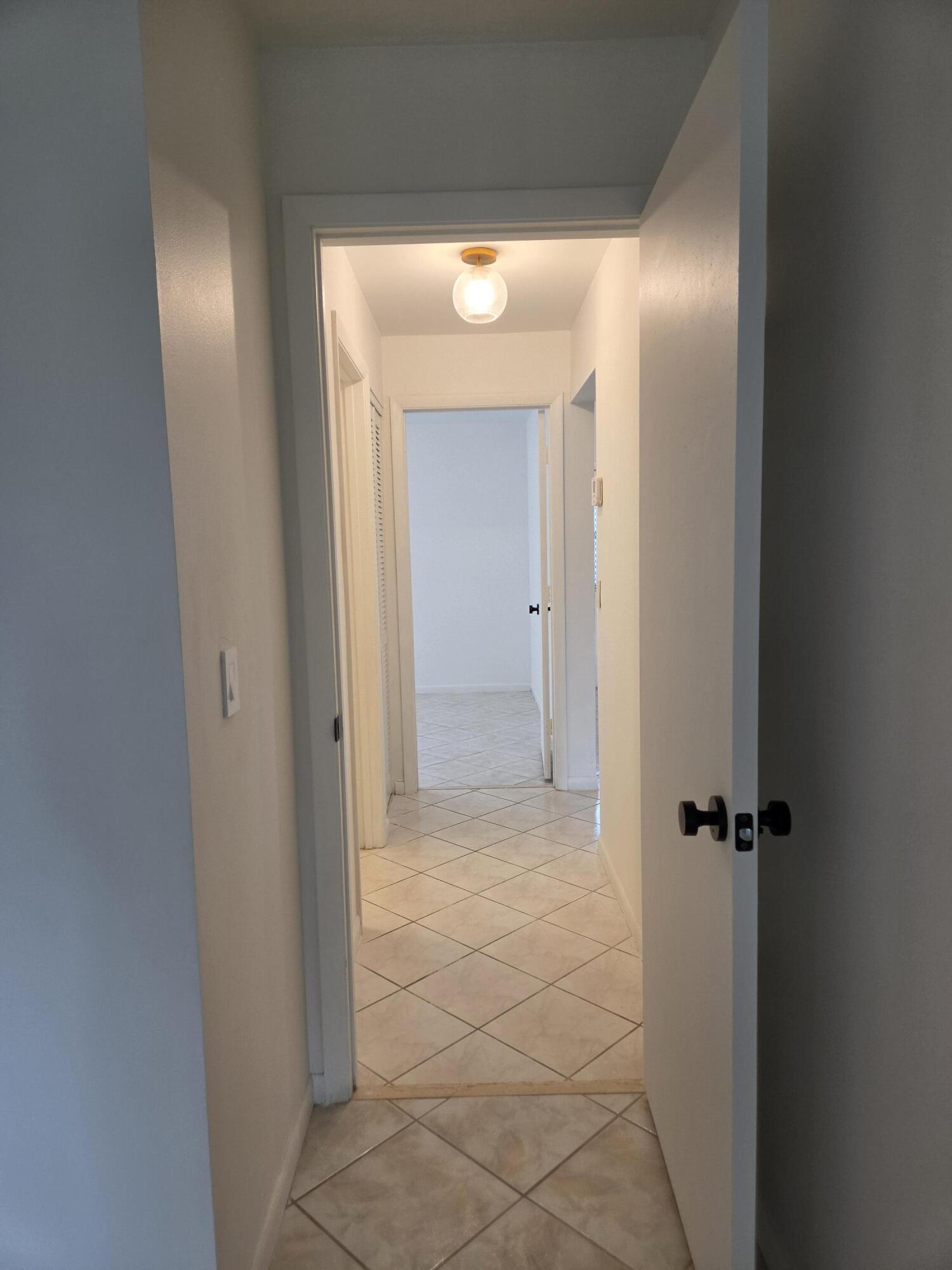 625 Sea Pine Way H Property Photo 21