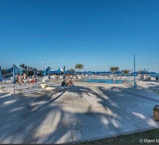 2030 S Ocean Drive 203 Property Photo 4