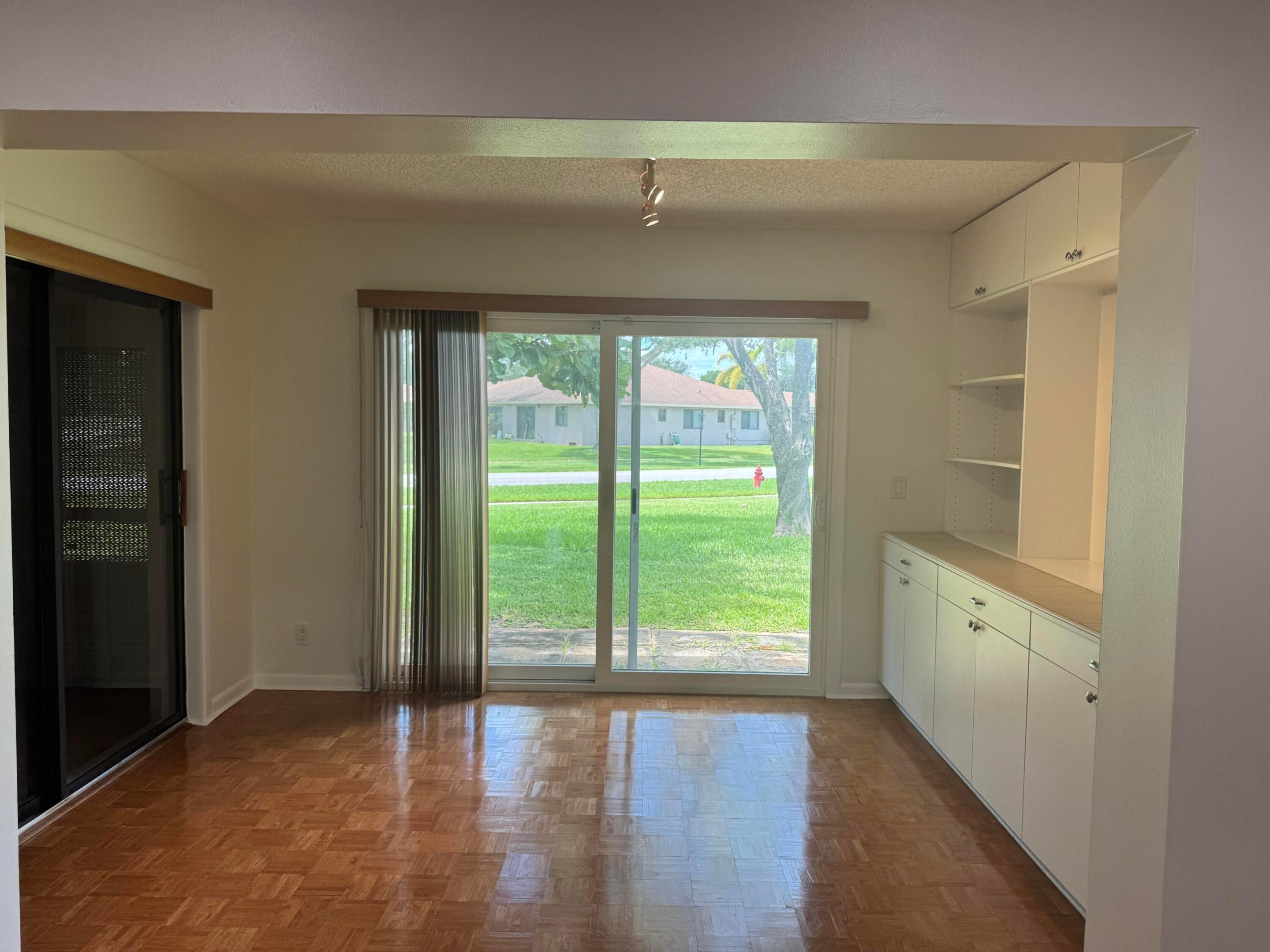 6820 Moonlit Dr Drive Property Photo 16