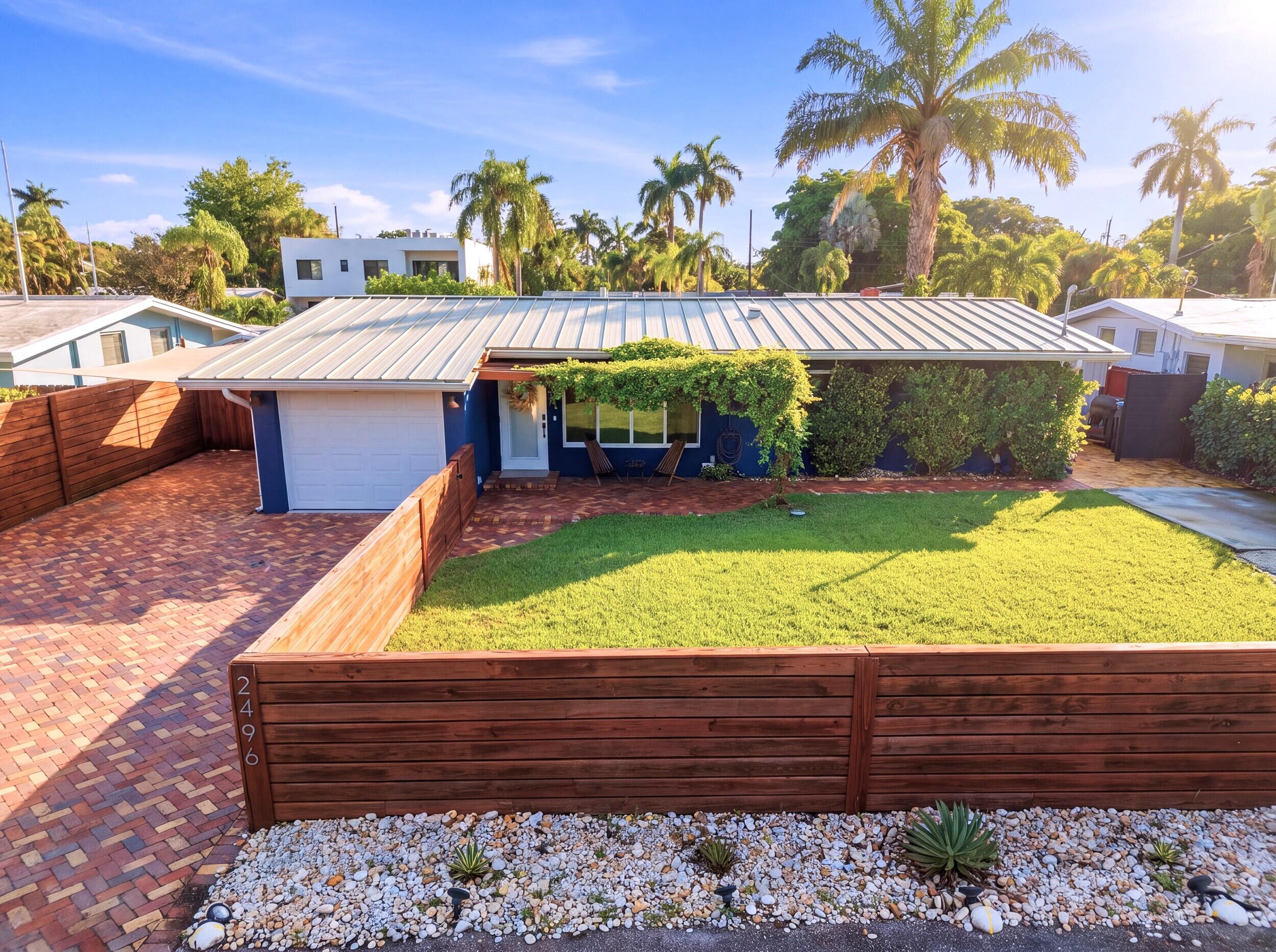 2496 Bimini Lane Property Photo 6