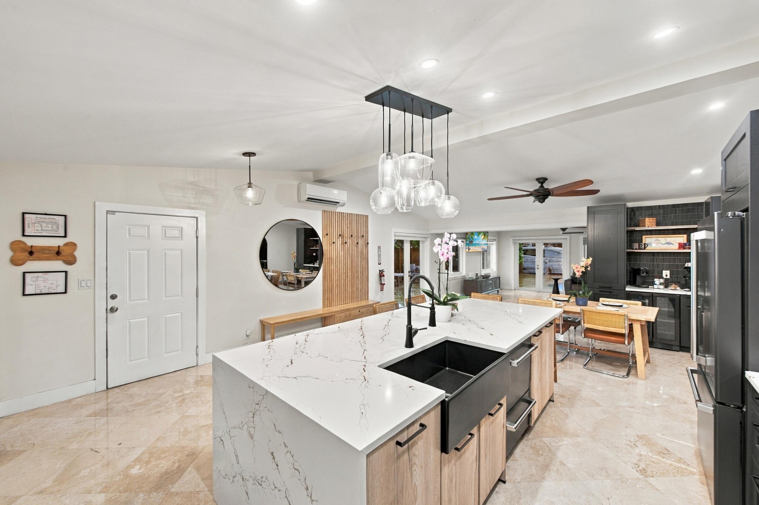 2496 Bimini Lane Property Photo 11