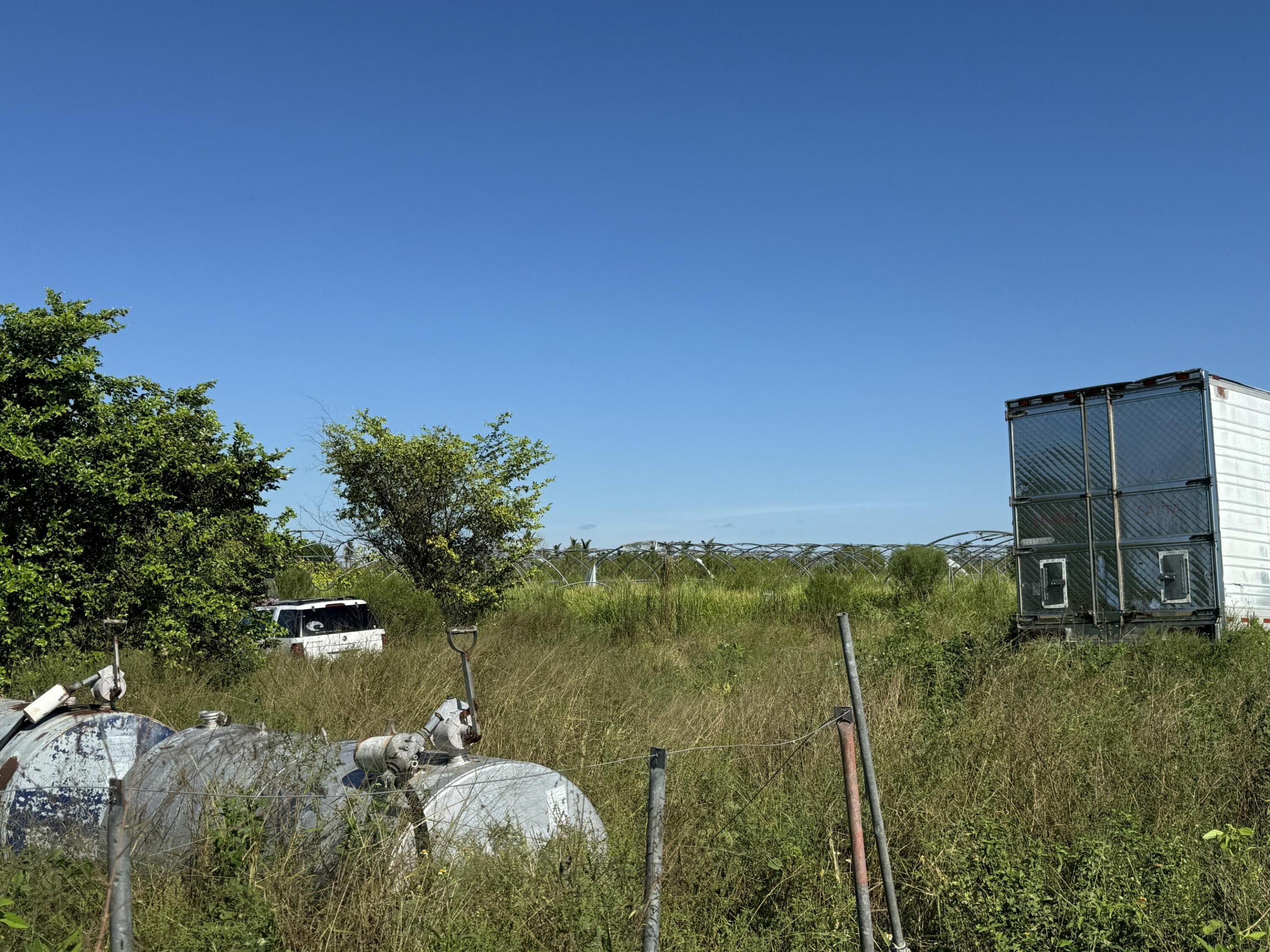 28160 Orange Avenue Property Photo 5