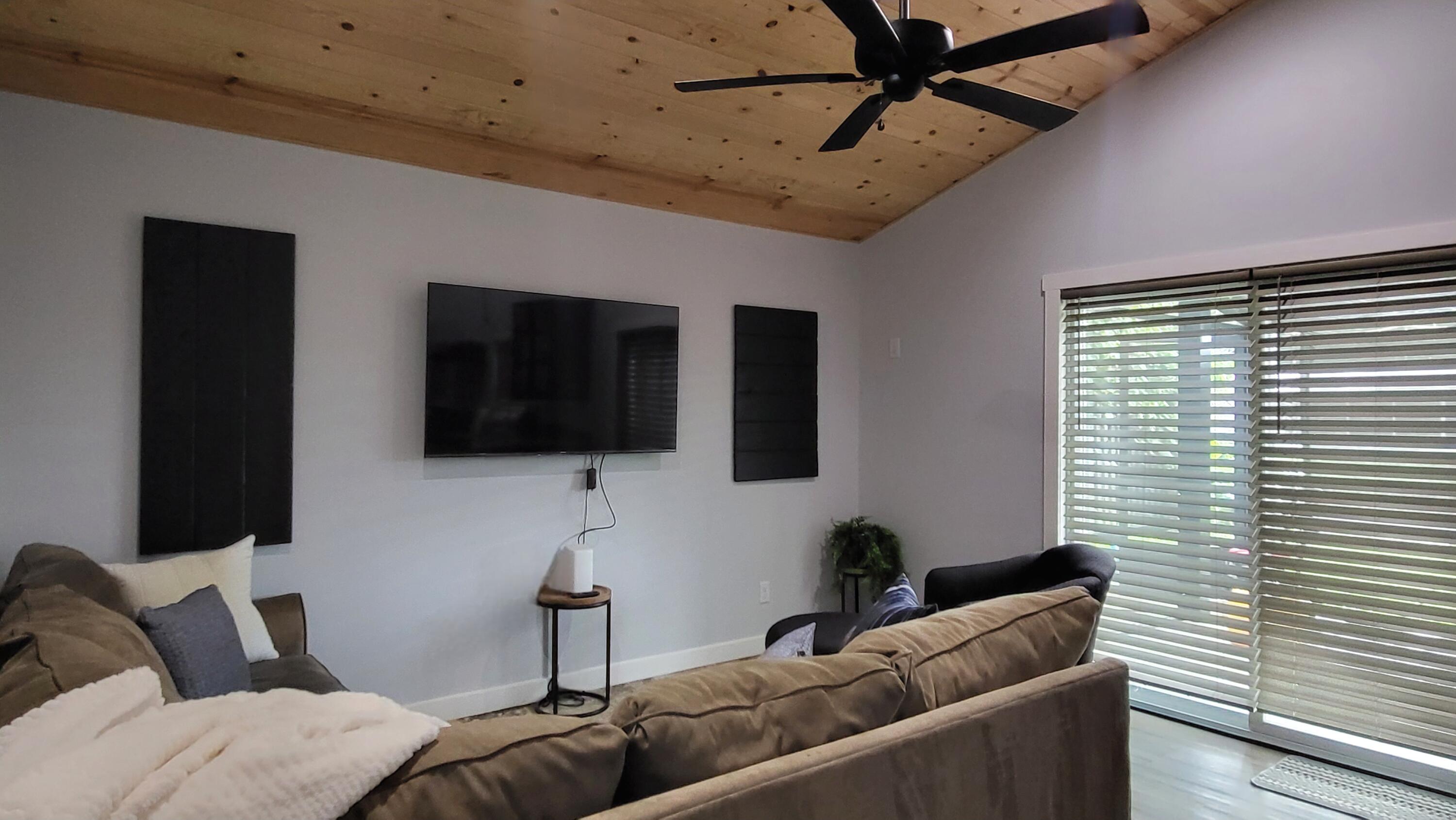 1052 10th Street Property Photo 22