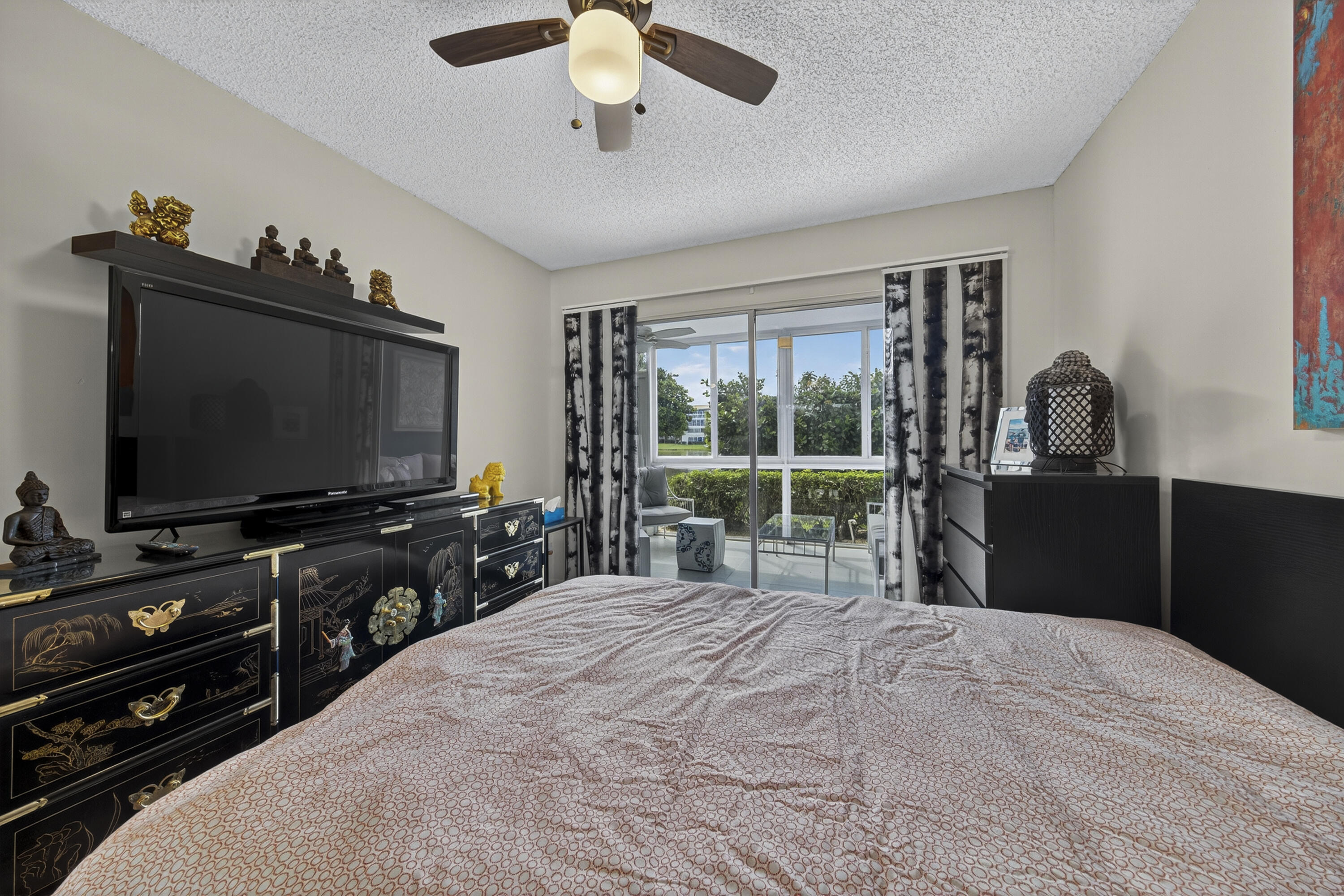 1904 Bermuda Circle D1 Property Photo 27