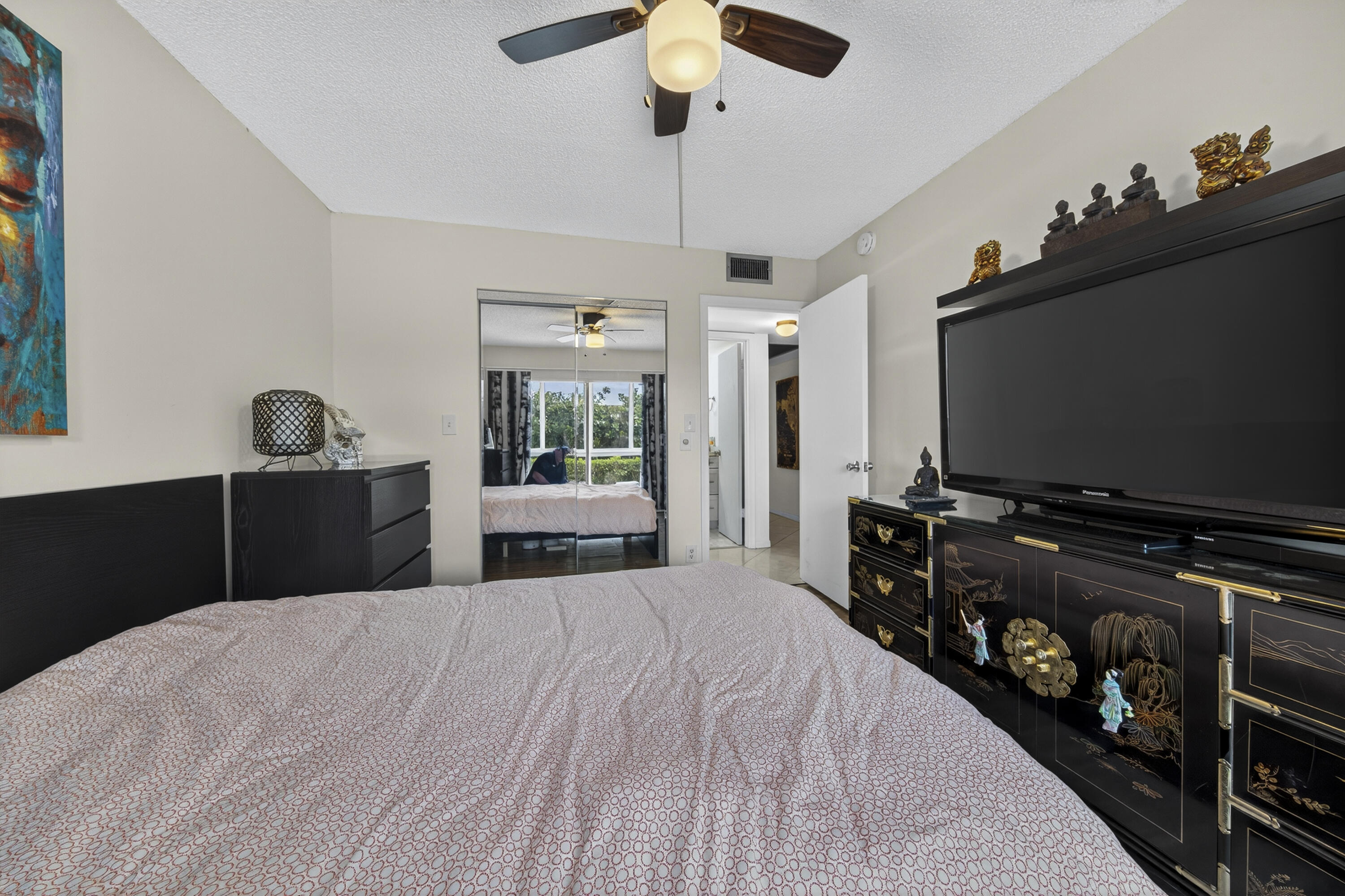 1904 Bermuda Circle D1 Property Photo 28