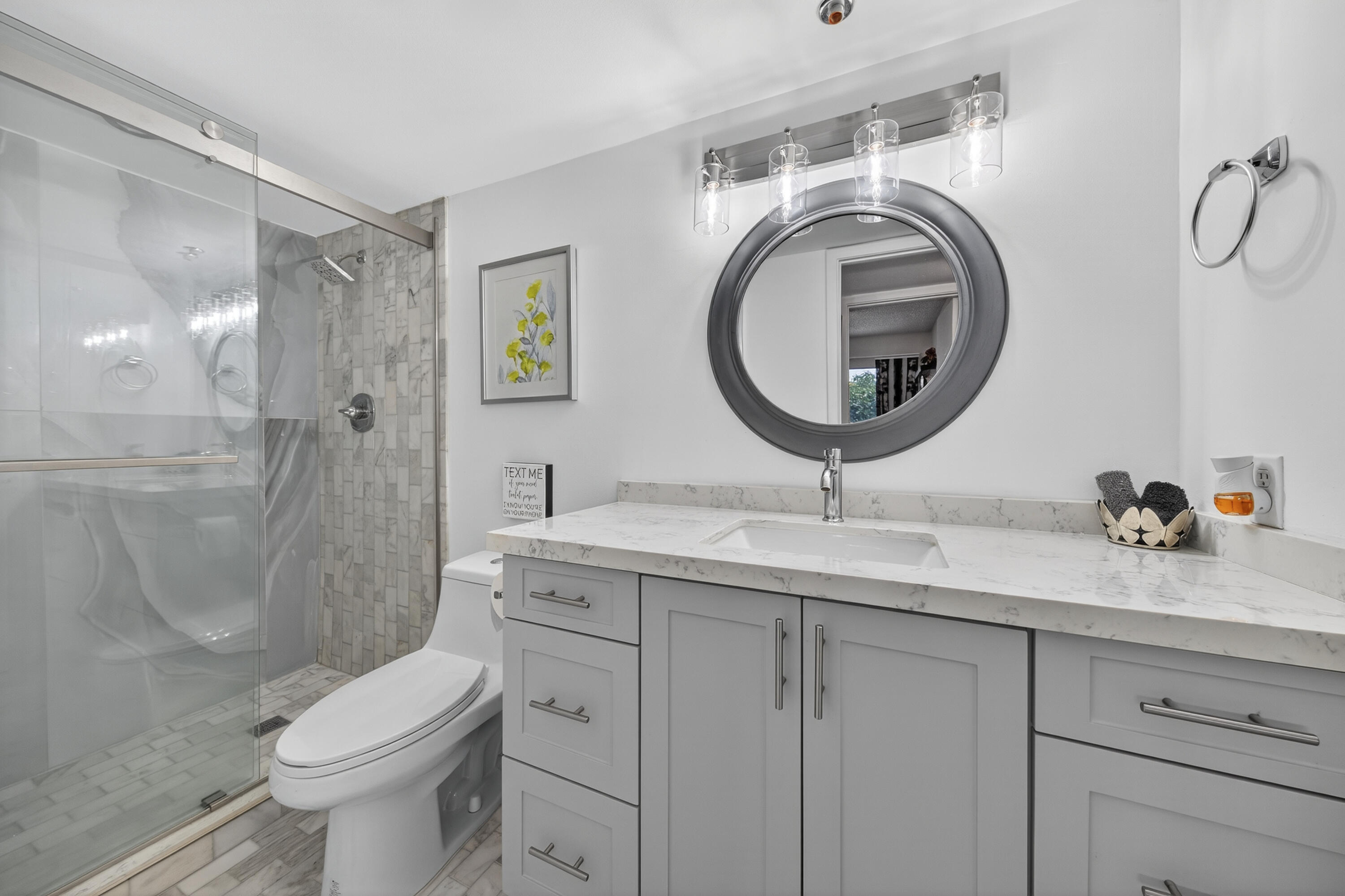 1904 Bermuda Circle D1 Property Photo 29