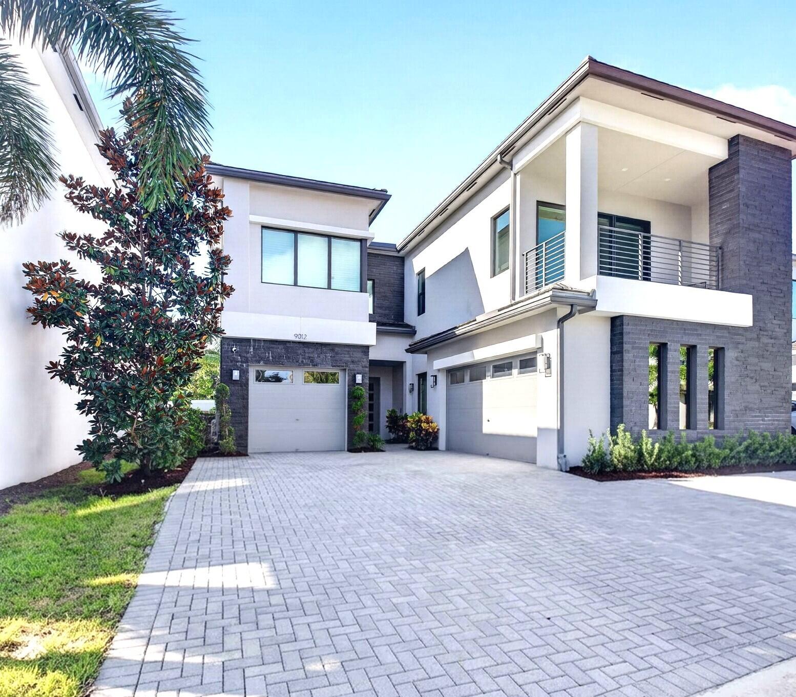 9012 Dulcetto Court Property Photo 1