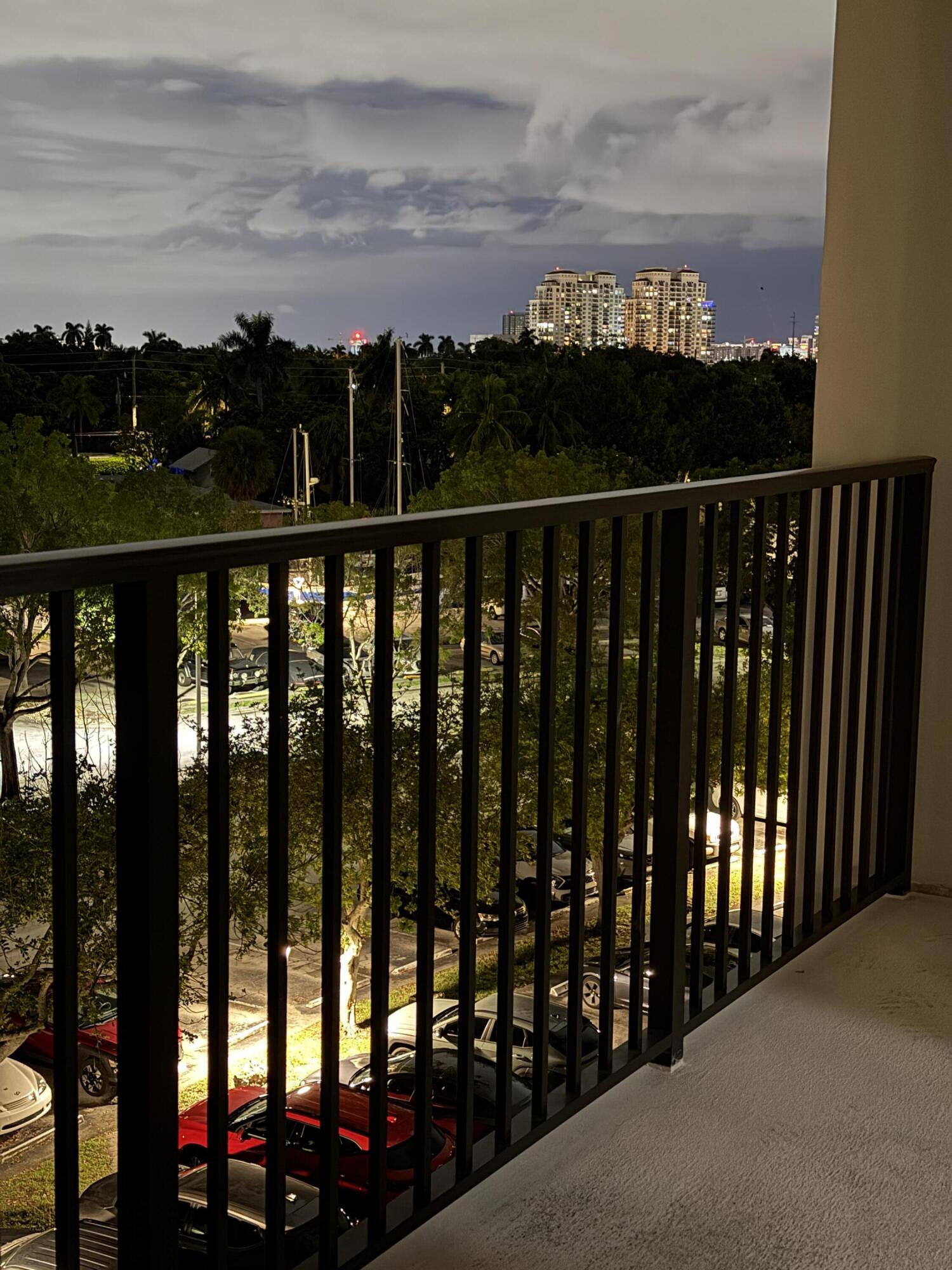 1000 River Reach Drive 517 Property Photo 11