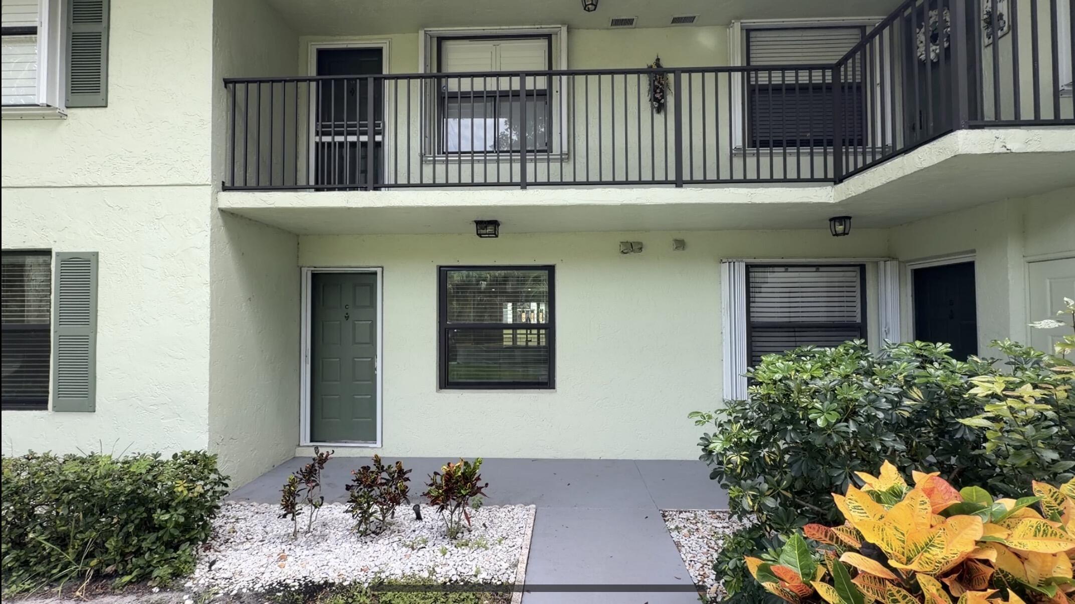 901 Sabal Ridge Circle C Property Photo 1