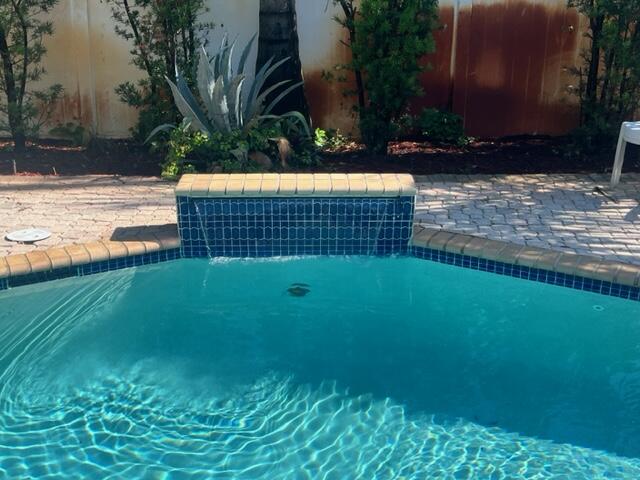 1609 Sw 14th Street Property Photo 3
