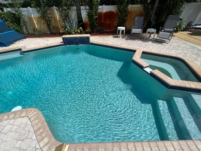 1609 Sw 14th Street Property Photo 4