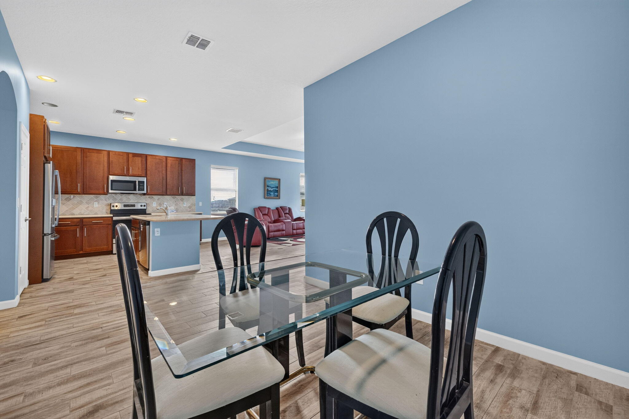 11484 Sw Lake Park Drive Property Photo 8