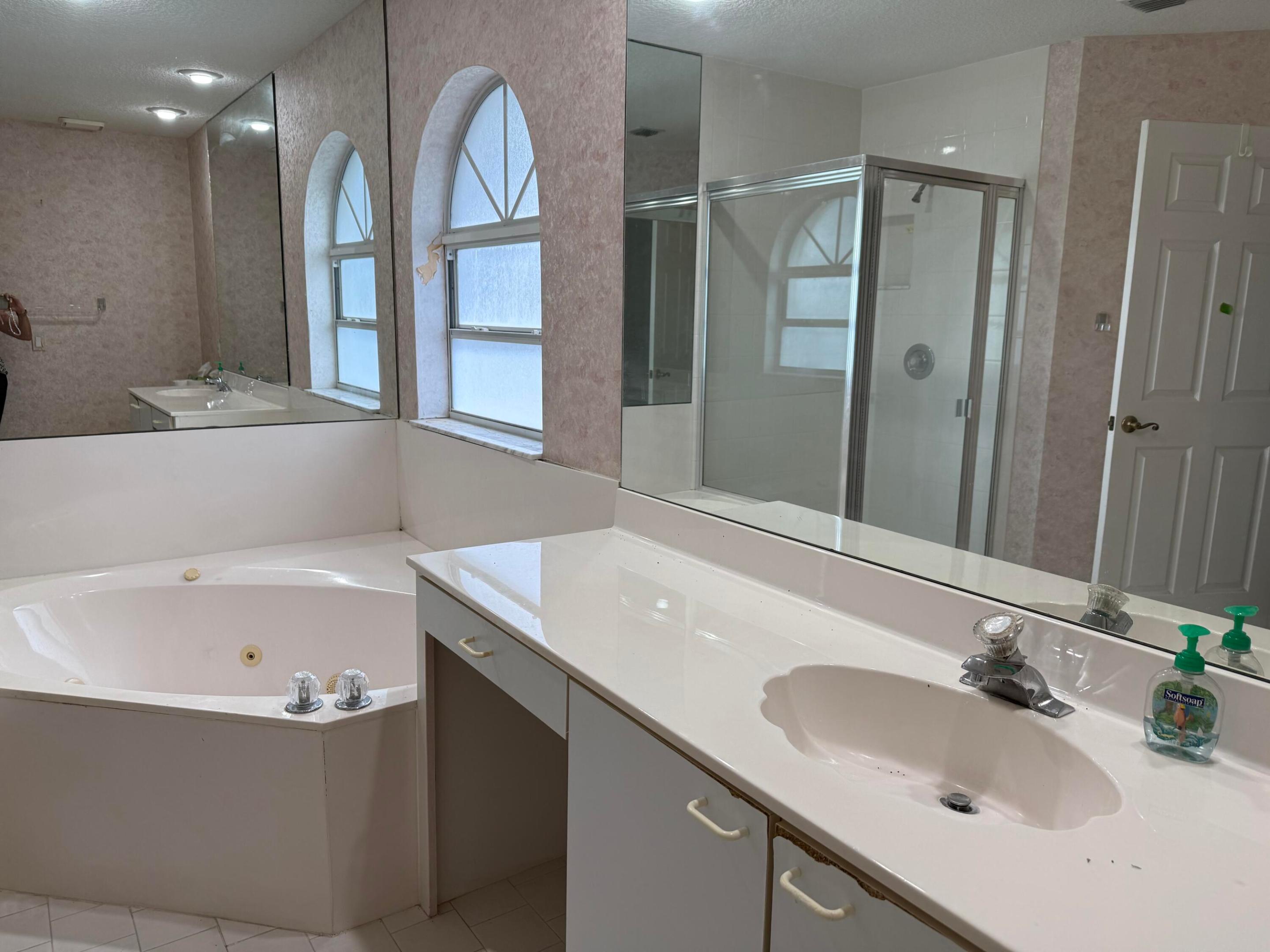13783 Callington Drive Property Photo 3