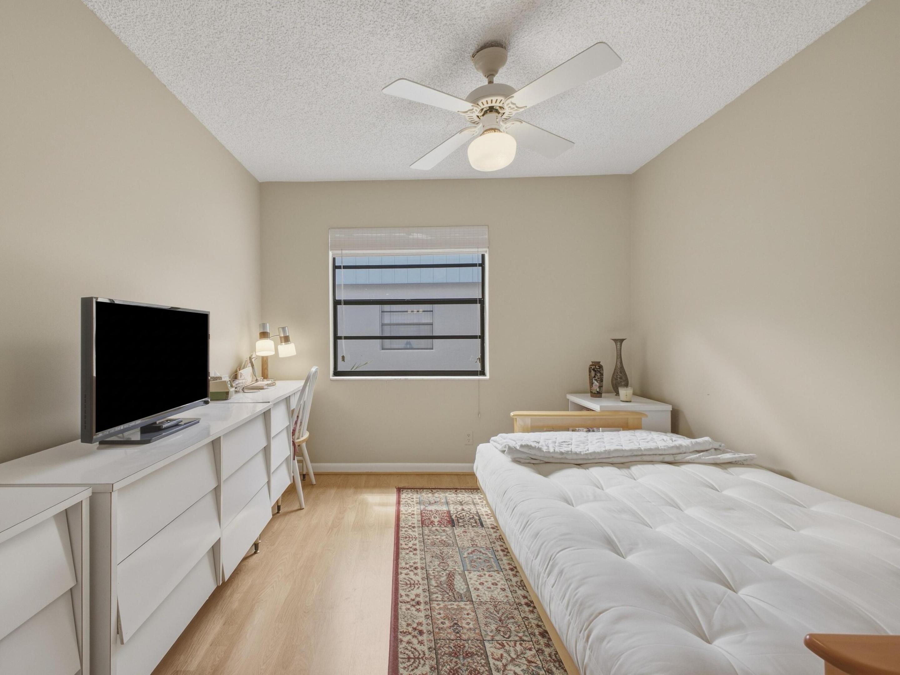 265 Capri F Property Photo 16