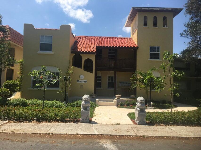 407 S LAKESIDE Drive C Property Photo 1