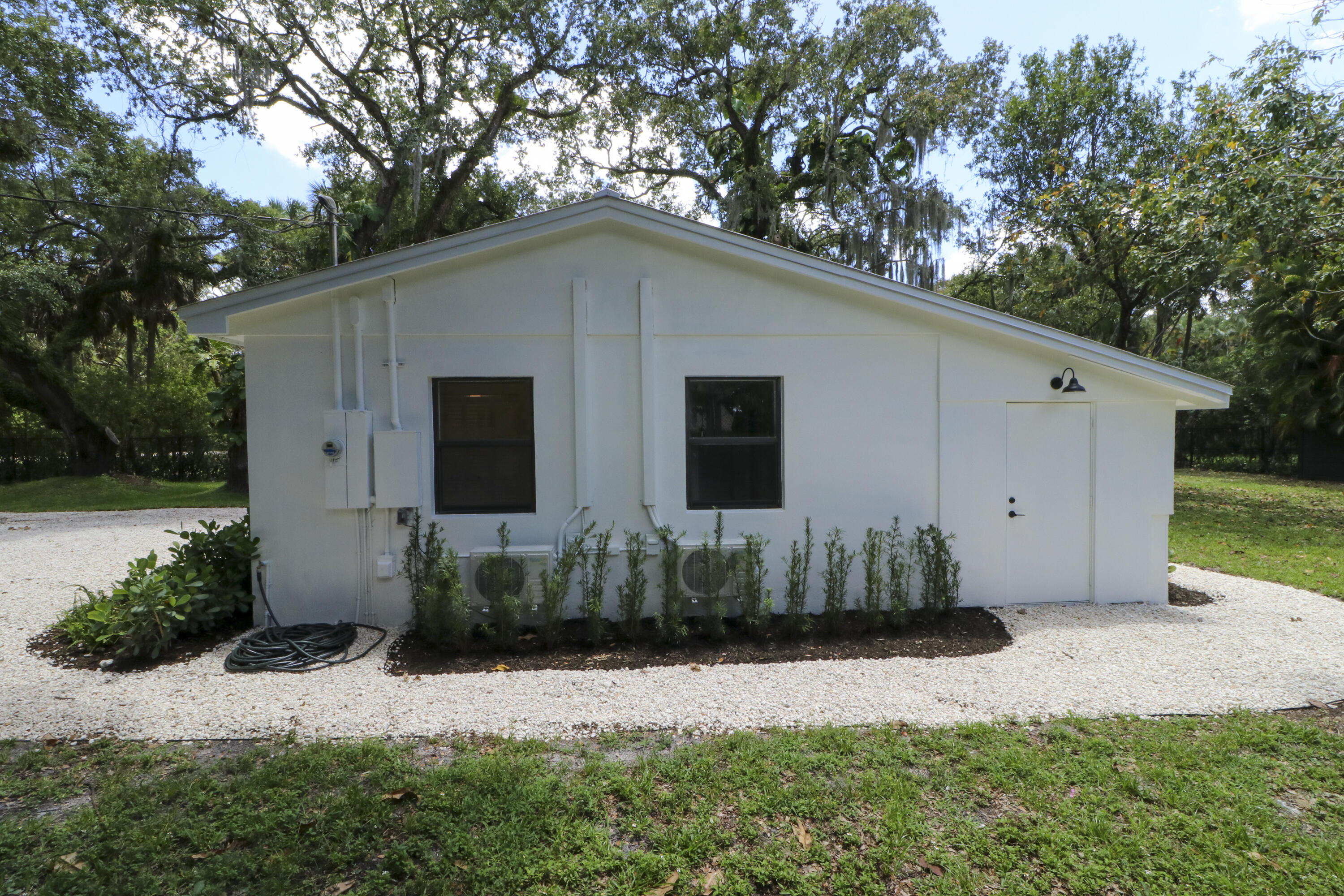 2101 Riverland Road Property Photo 18