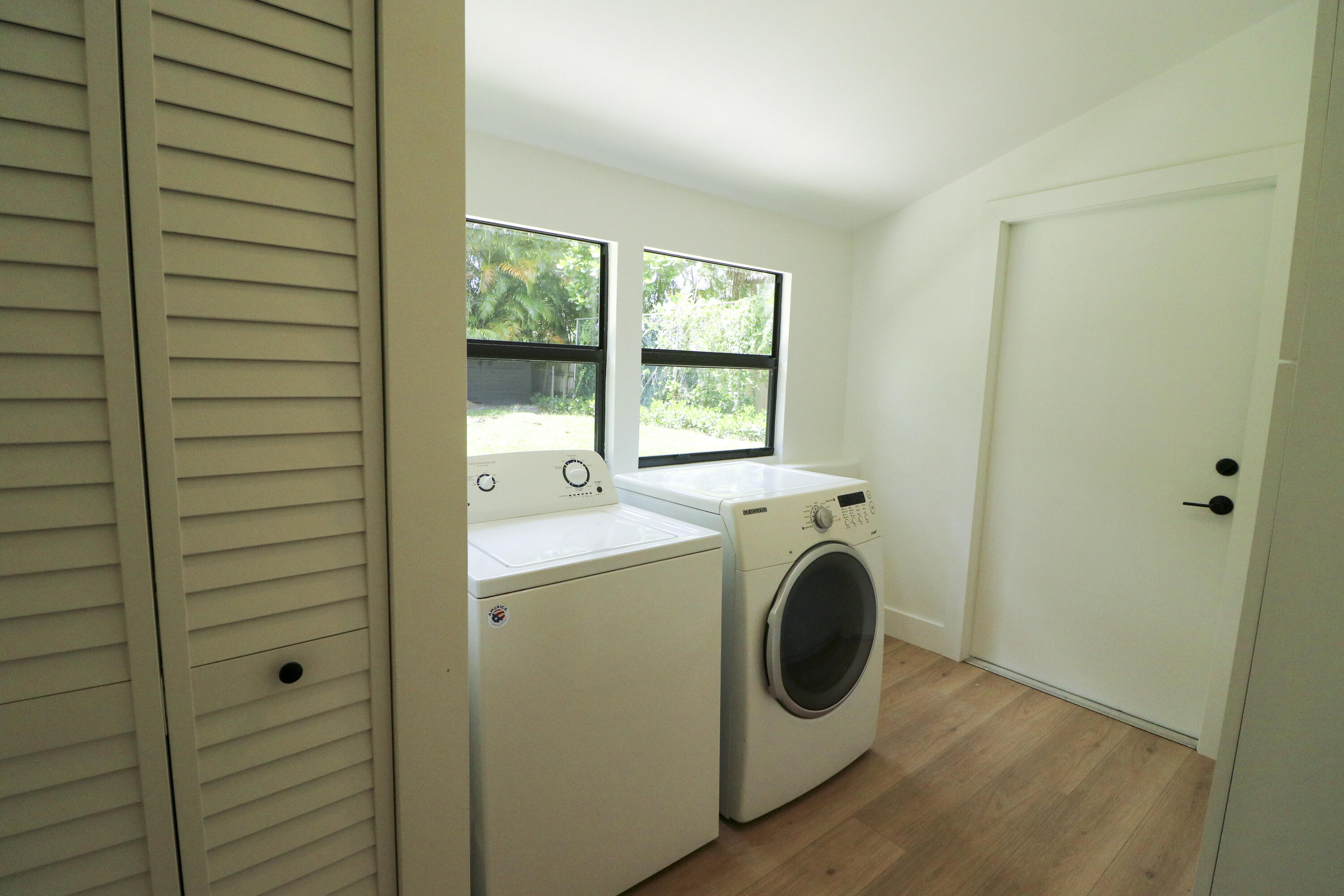 2101 Riverland Road Property Photo 25