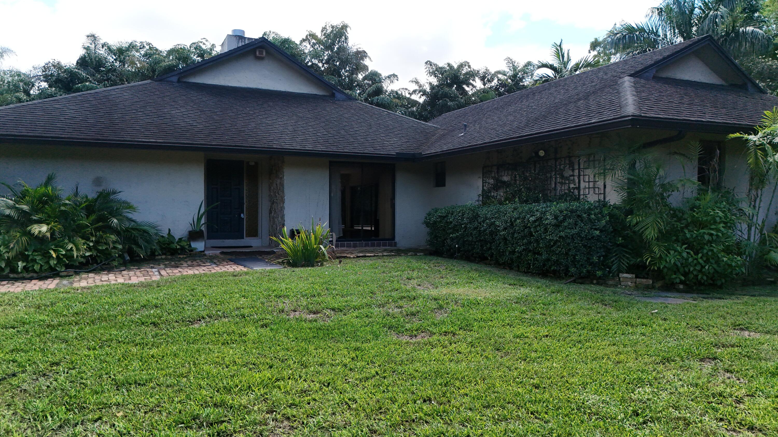 12320 Nw 2nd Street Property Photo 7
