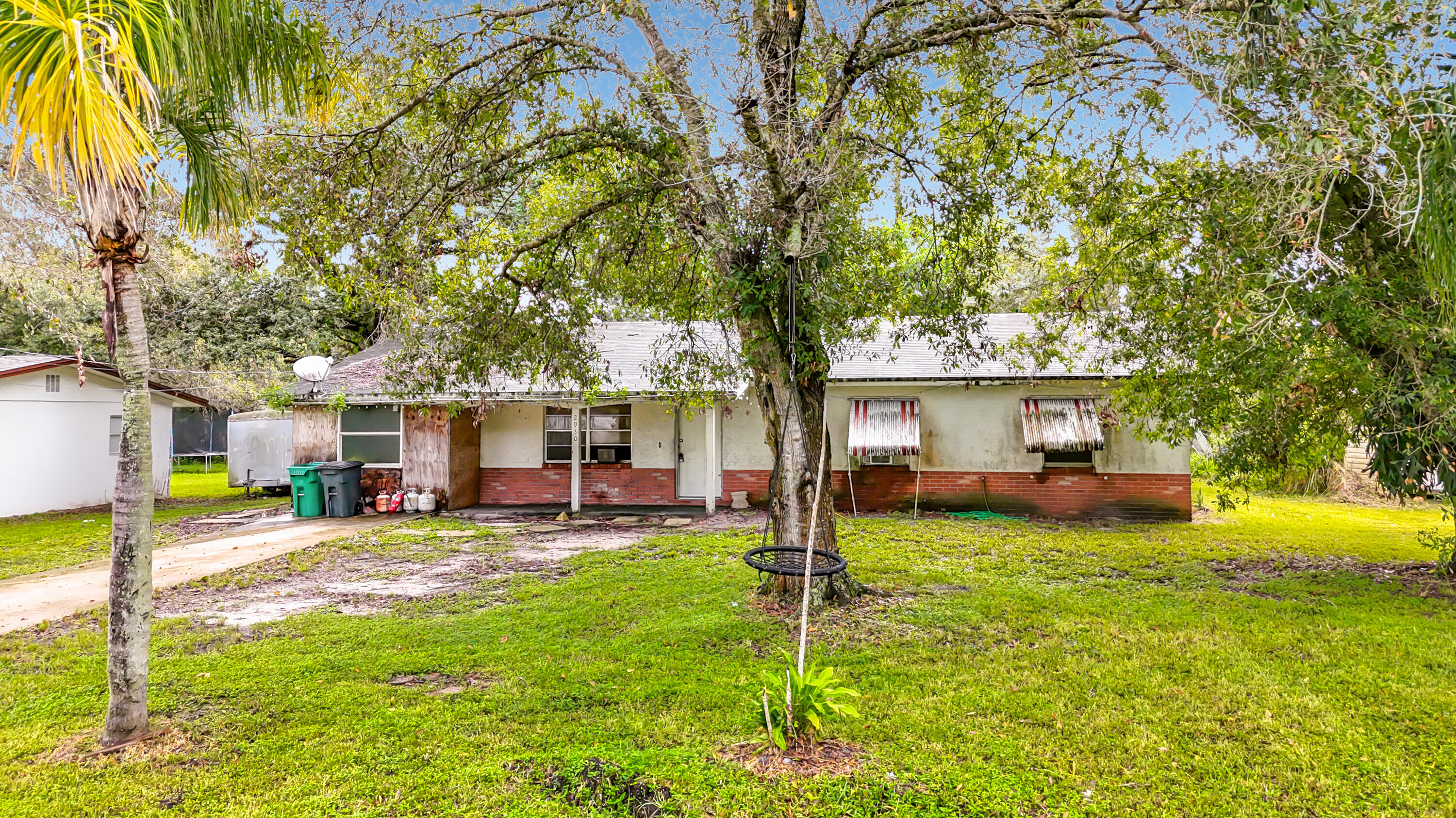 2930 Middle Road Property Photo 1