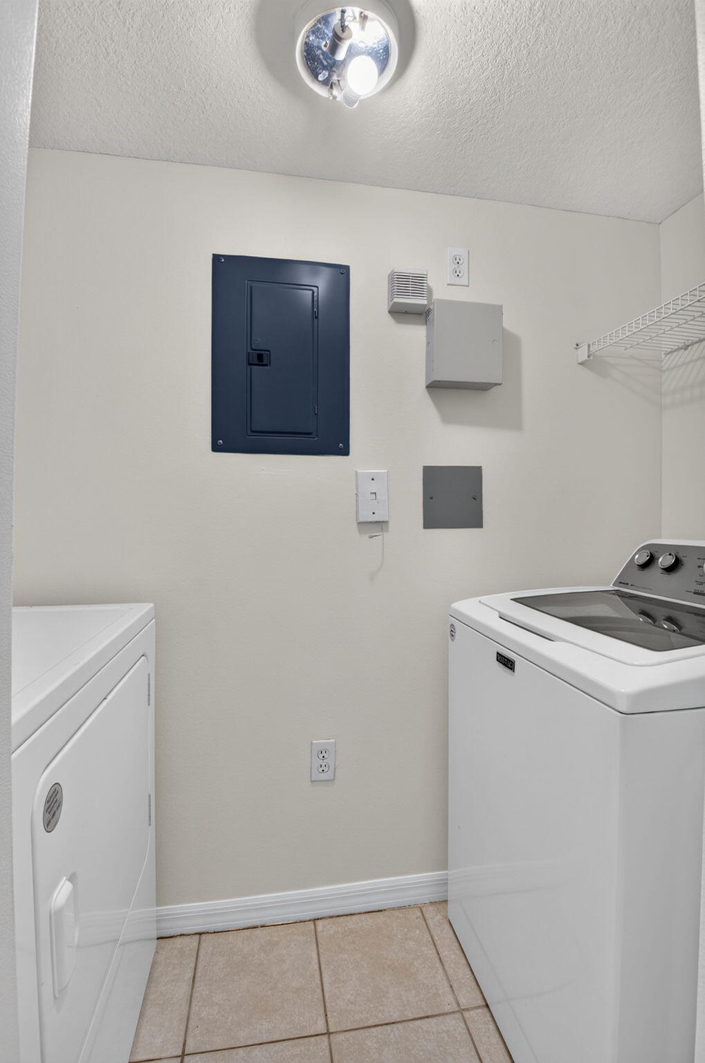 417 Villa Circle Property Photo 19