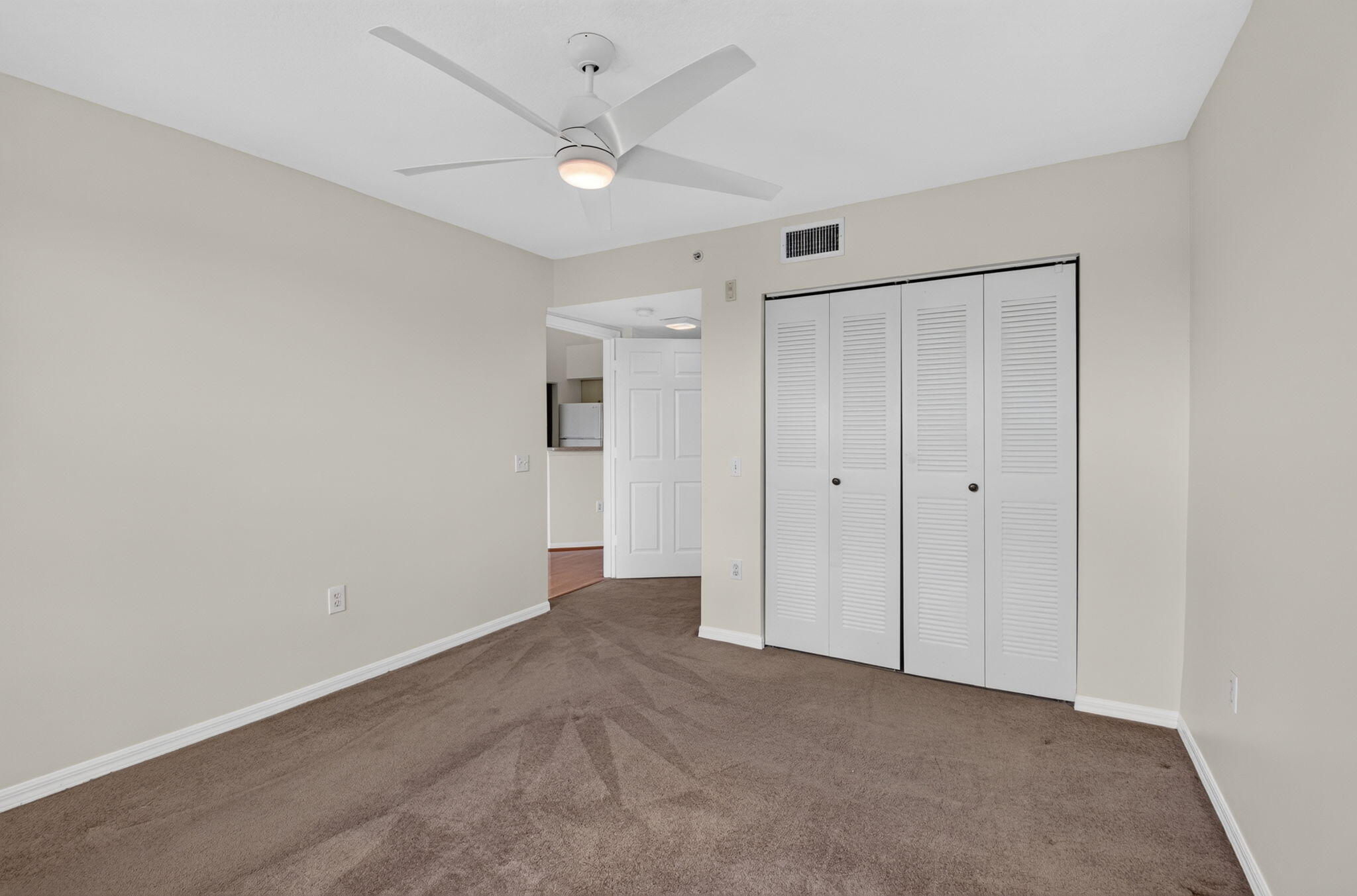 417 Villa Circle Property Photo 22
