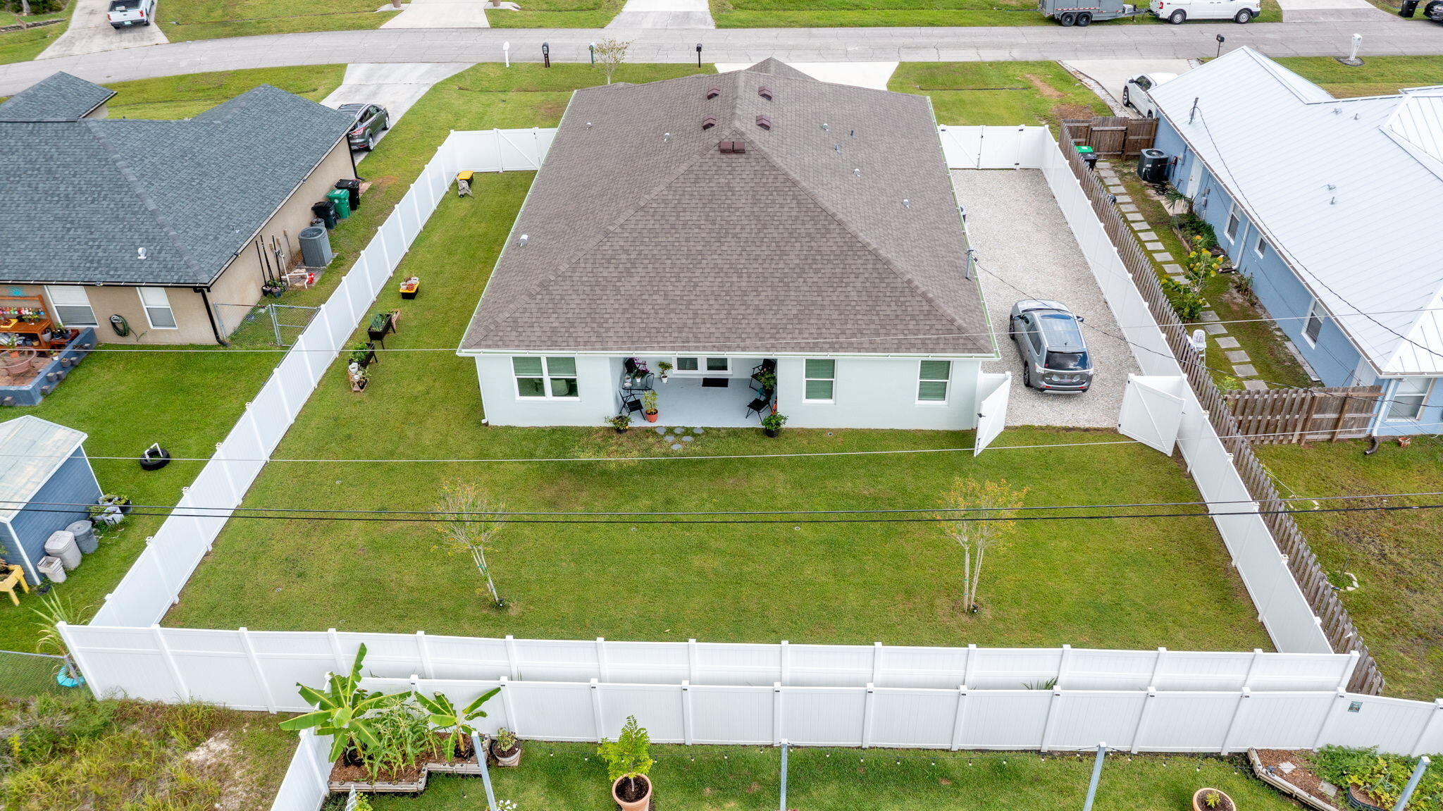 1912 Sw Fanfare Street Property Photo 31