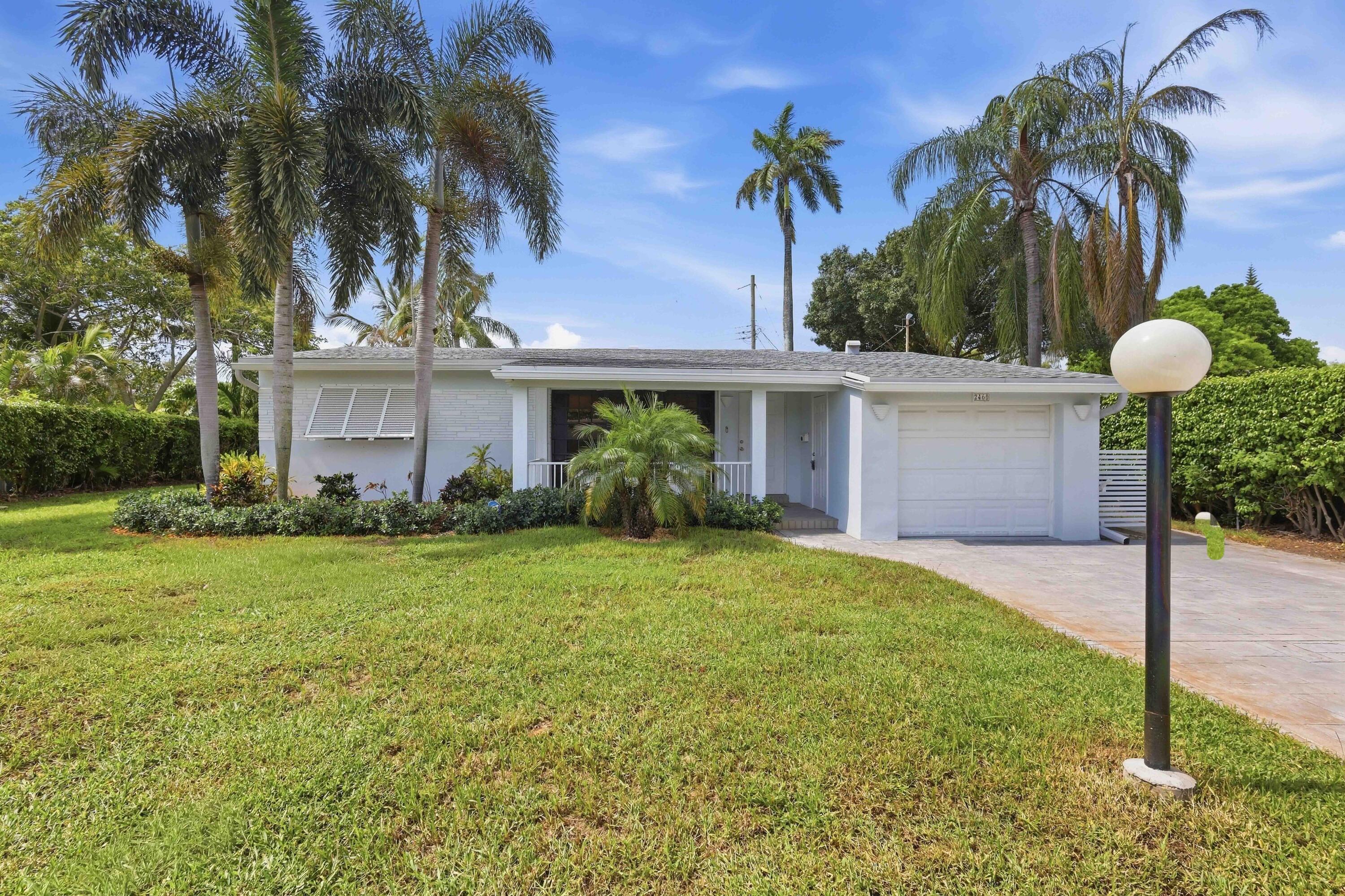 2460 Sw 15th Street Property Photo 1