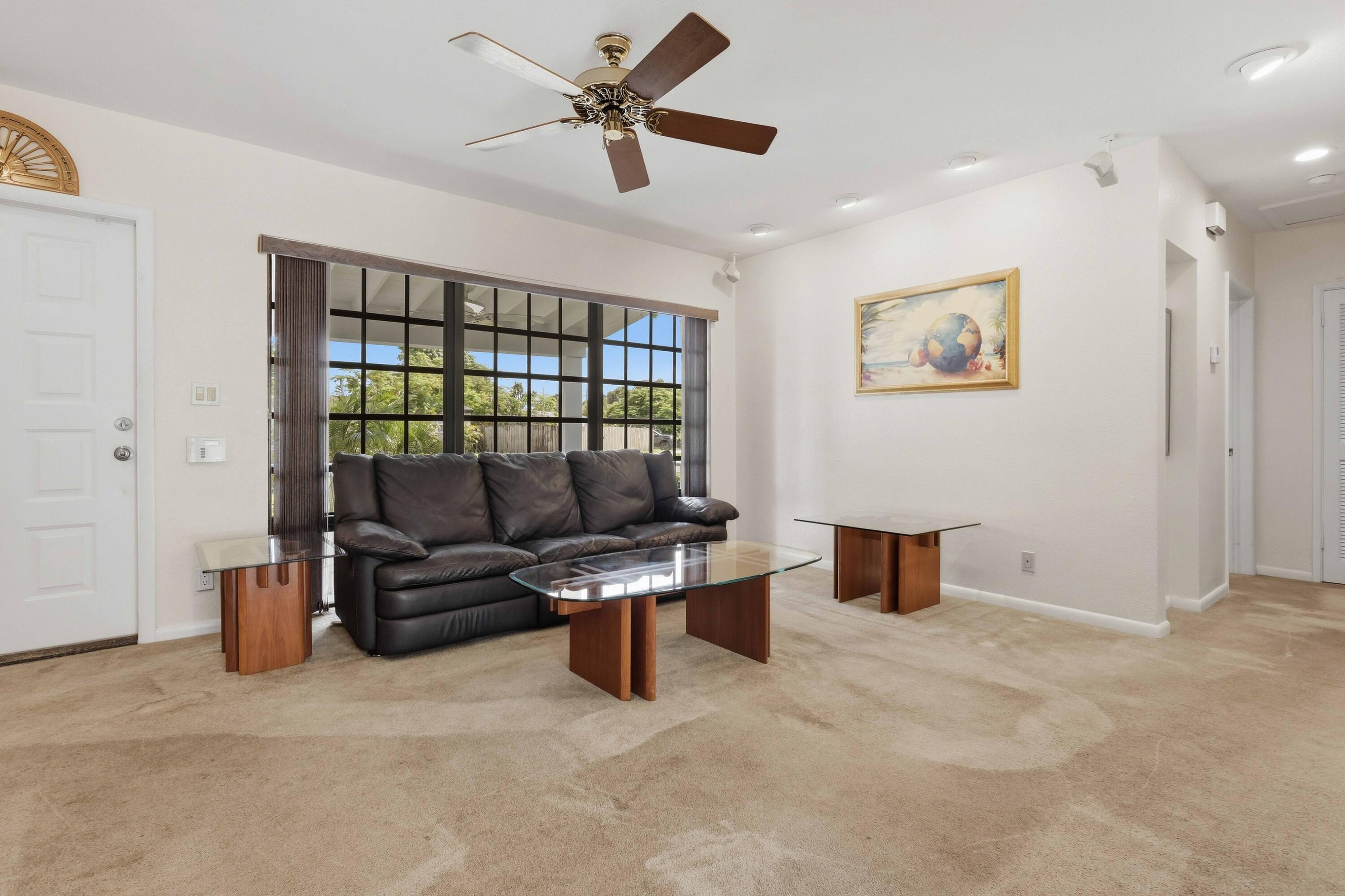 2460 Sw 15th Street Property Photo 8