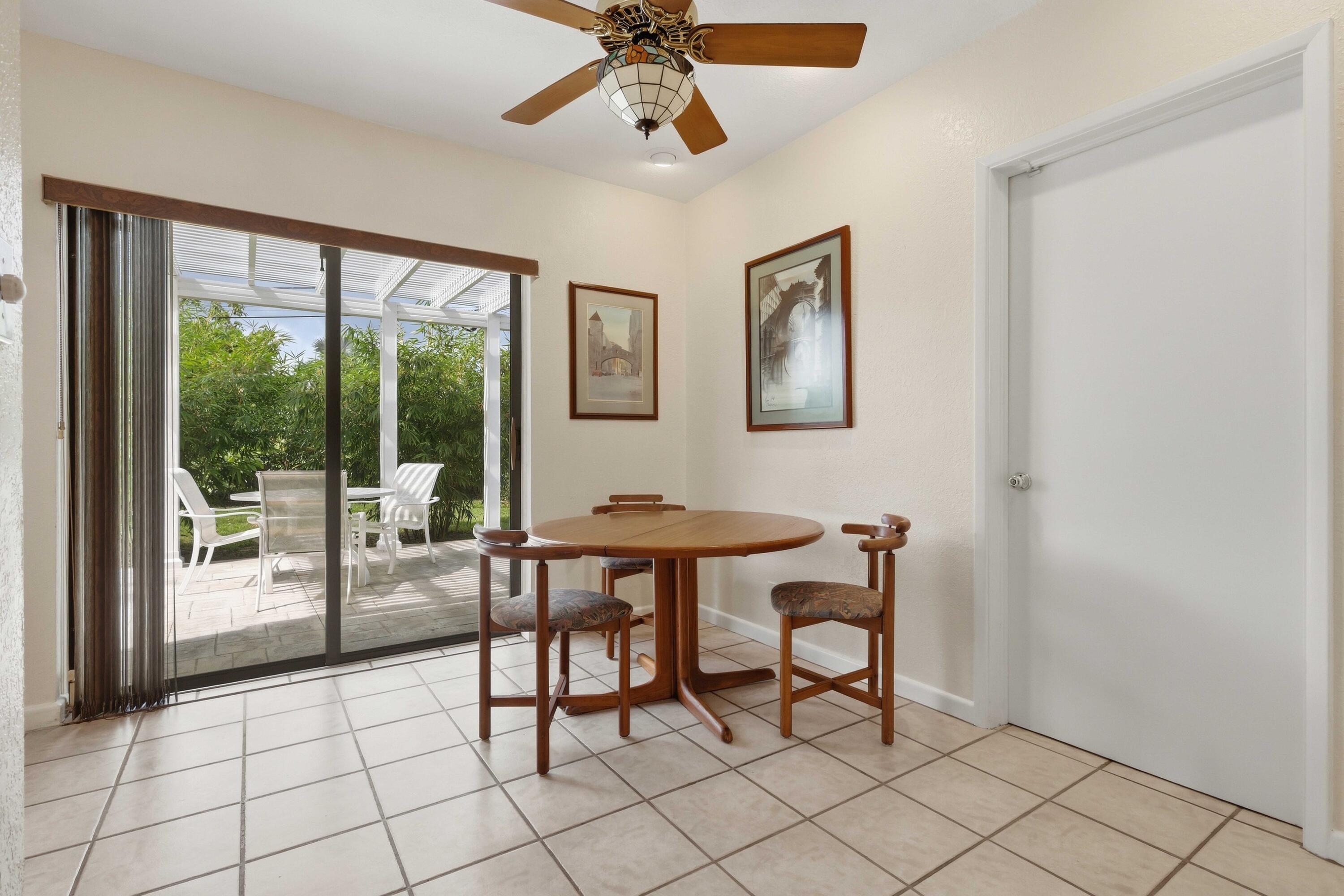 2460 Sw 15th Street Property Photo 11
