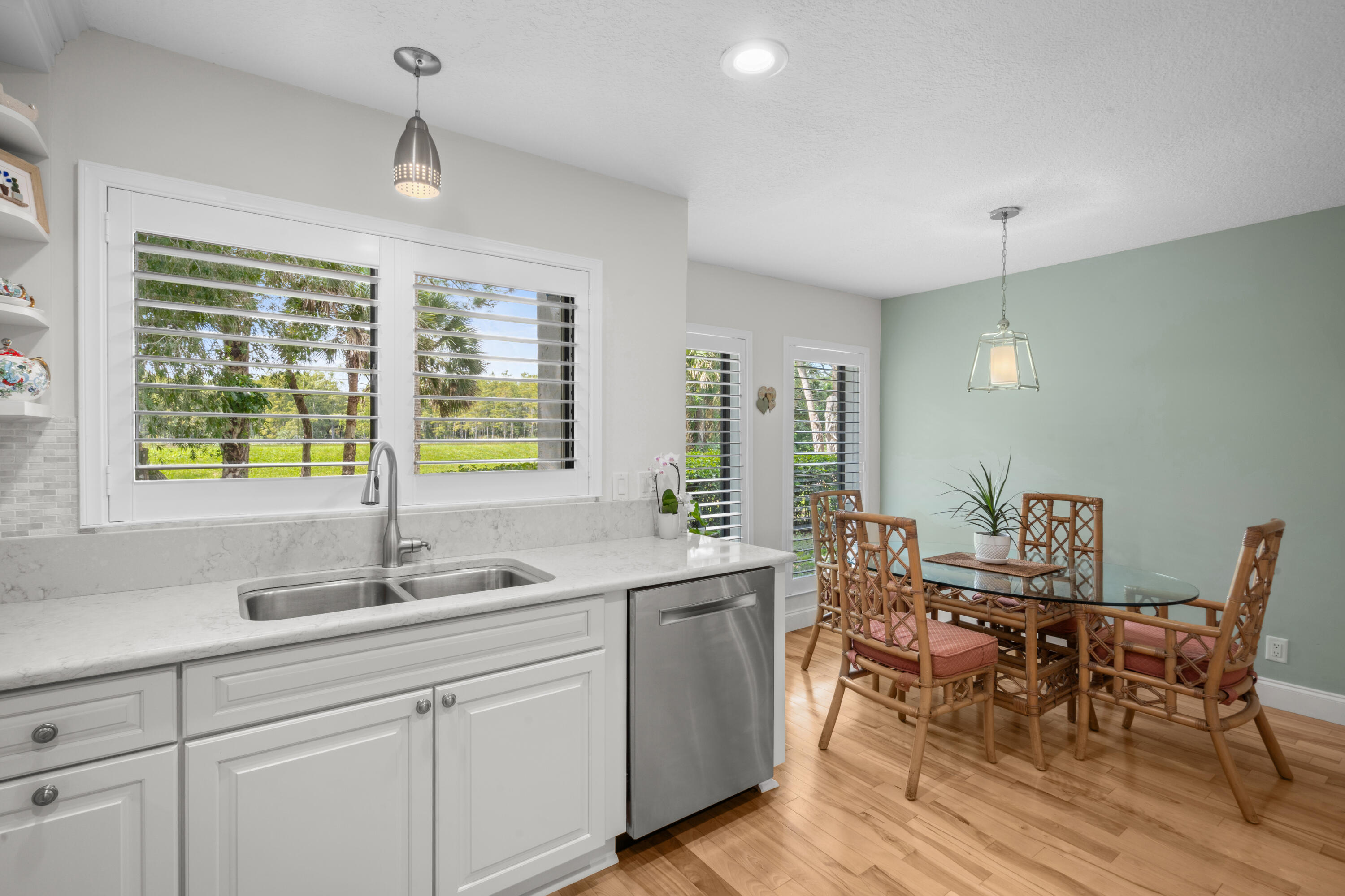 40 Edinburgh Drive Property Photo 45