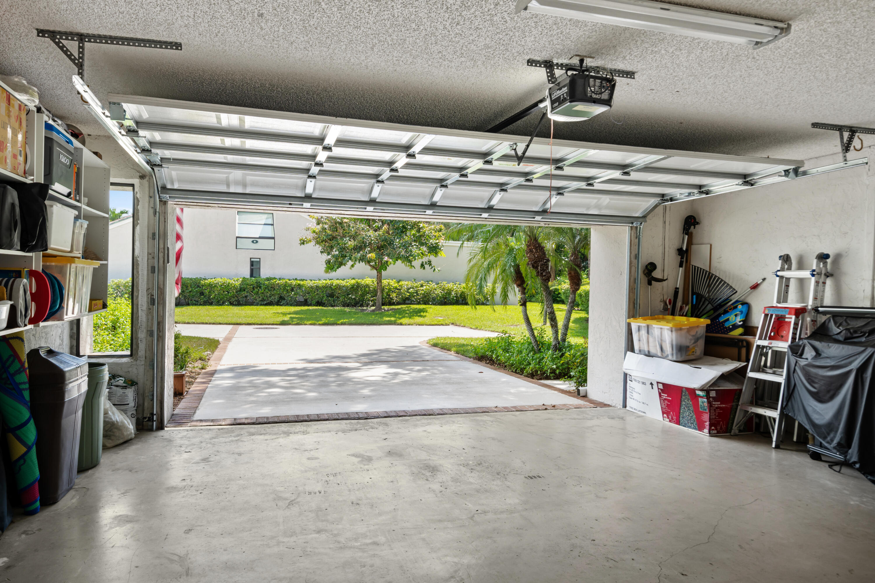 40 Edinburgh Drive Property Photo 65