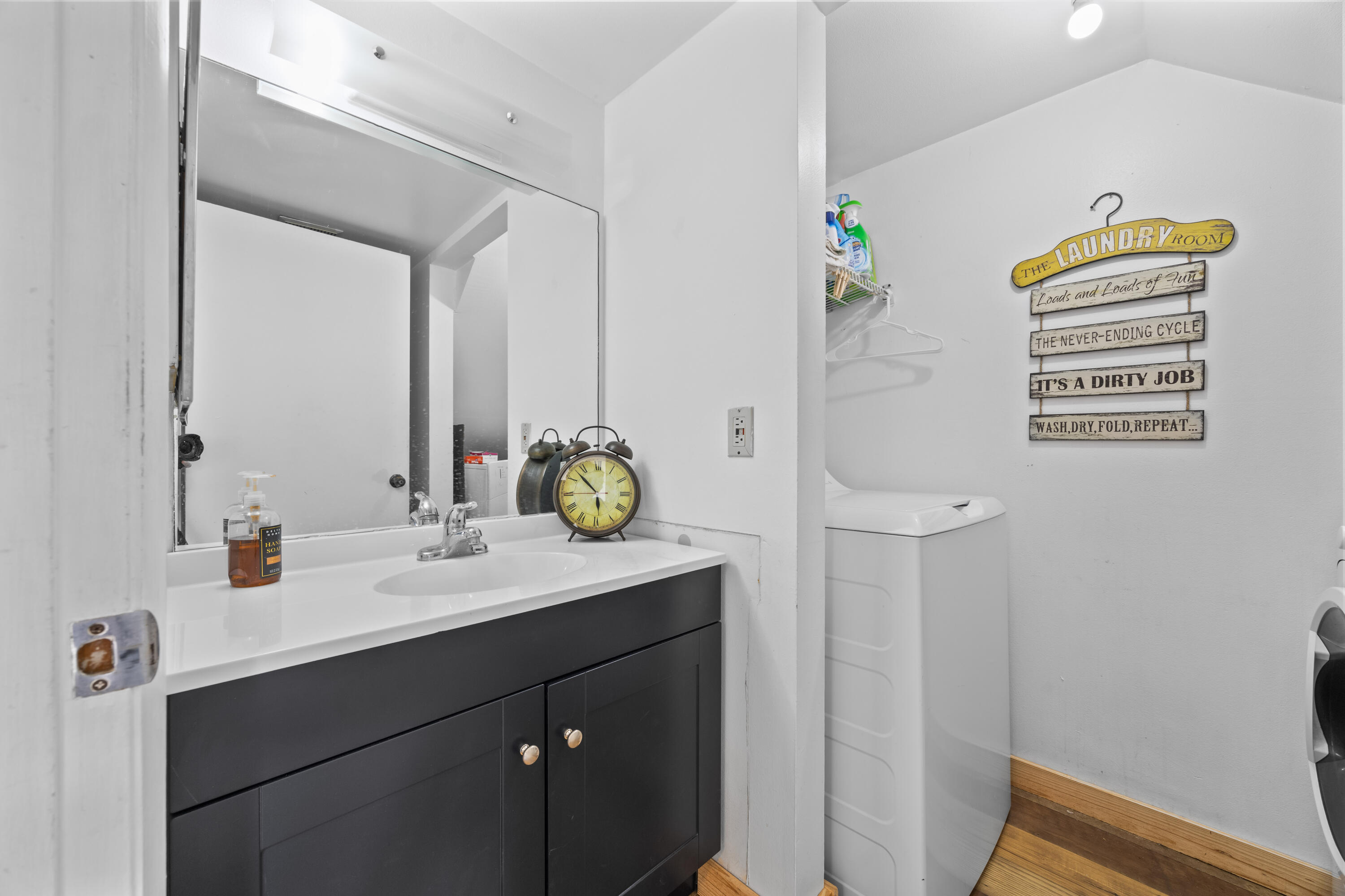310 Sandtree Drive Property Photo 12