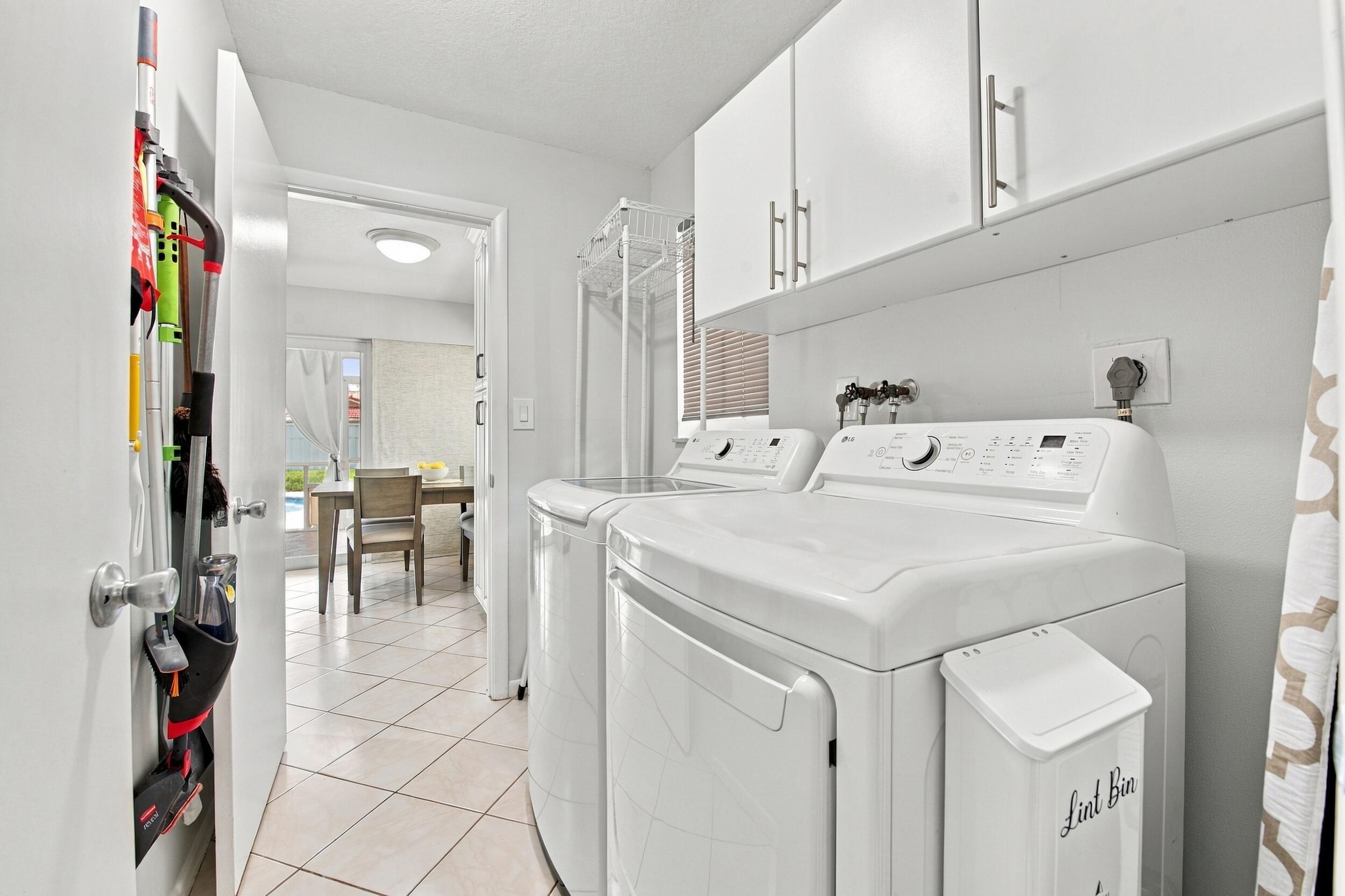 626 Nw 100th Way Property Photo 36