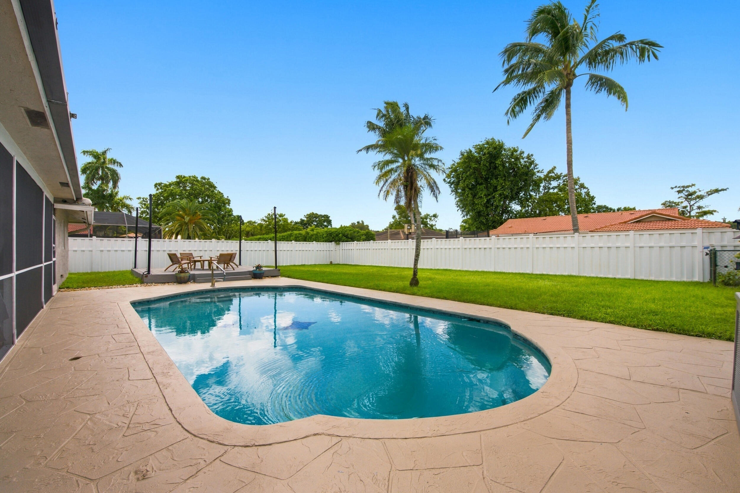 626 Nw 100th Way Property Photo 41