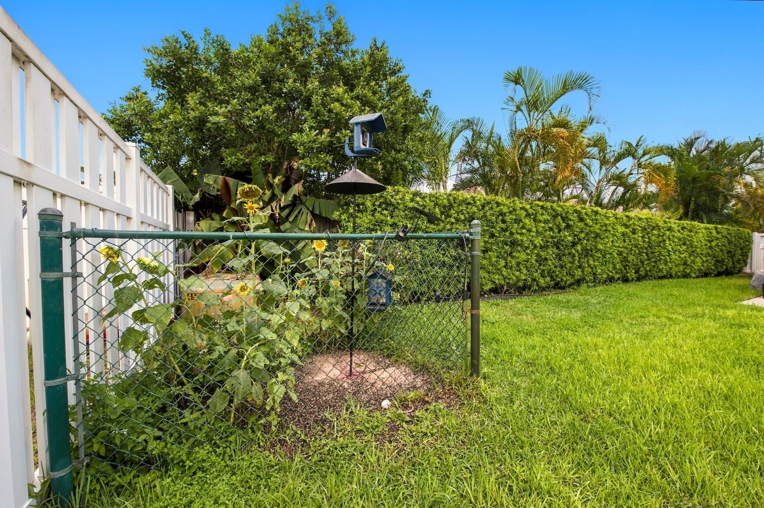 626 Nw 100th Way Property Photo 44