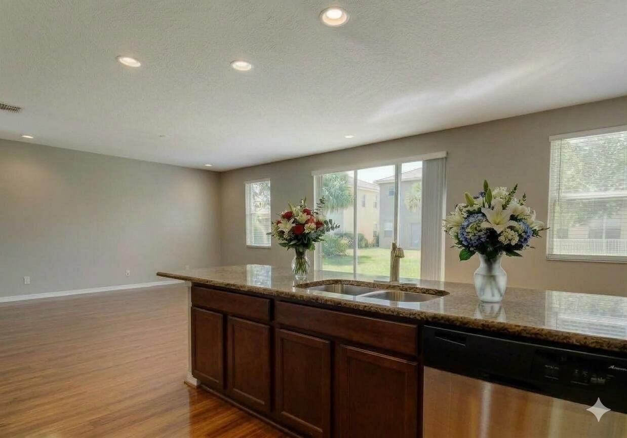 730 Nw Leonardo Circle Property Photo 4