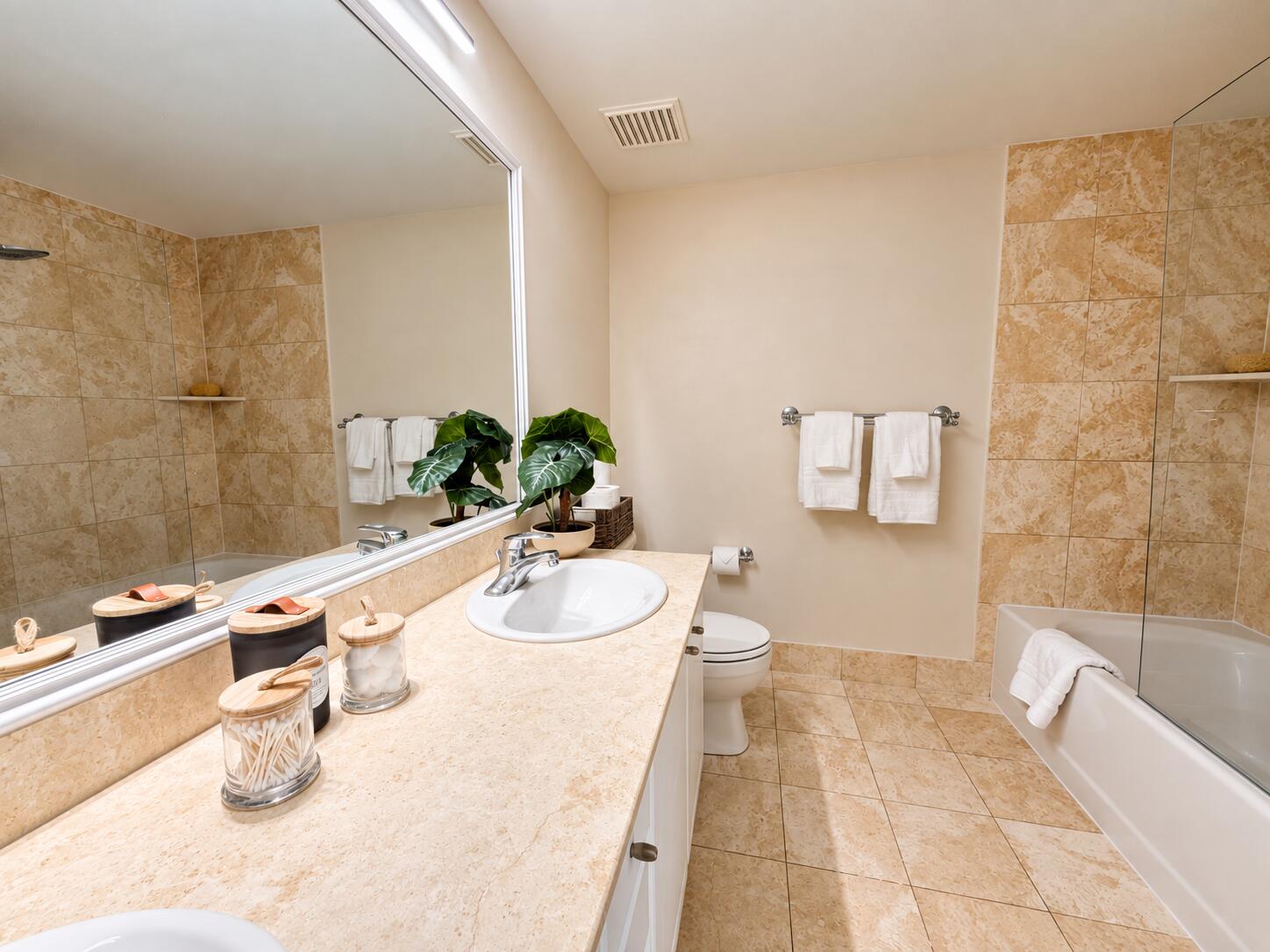 2475 Brickell Avenue 1705 Property Photo 15