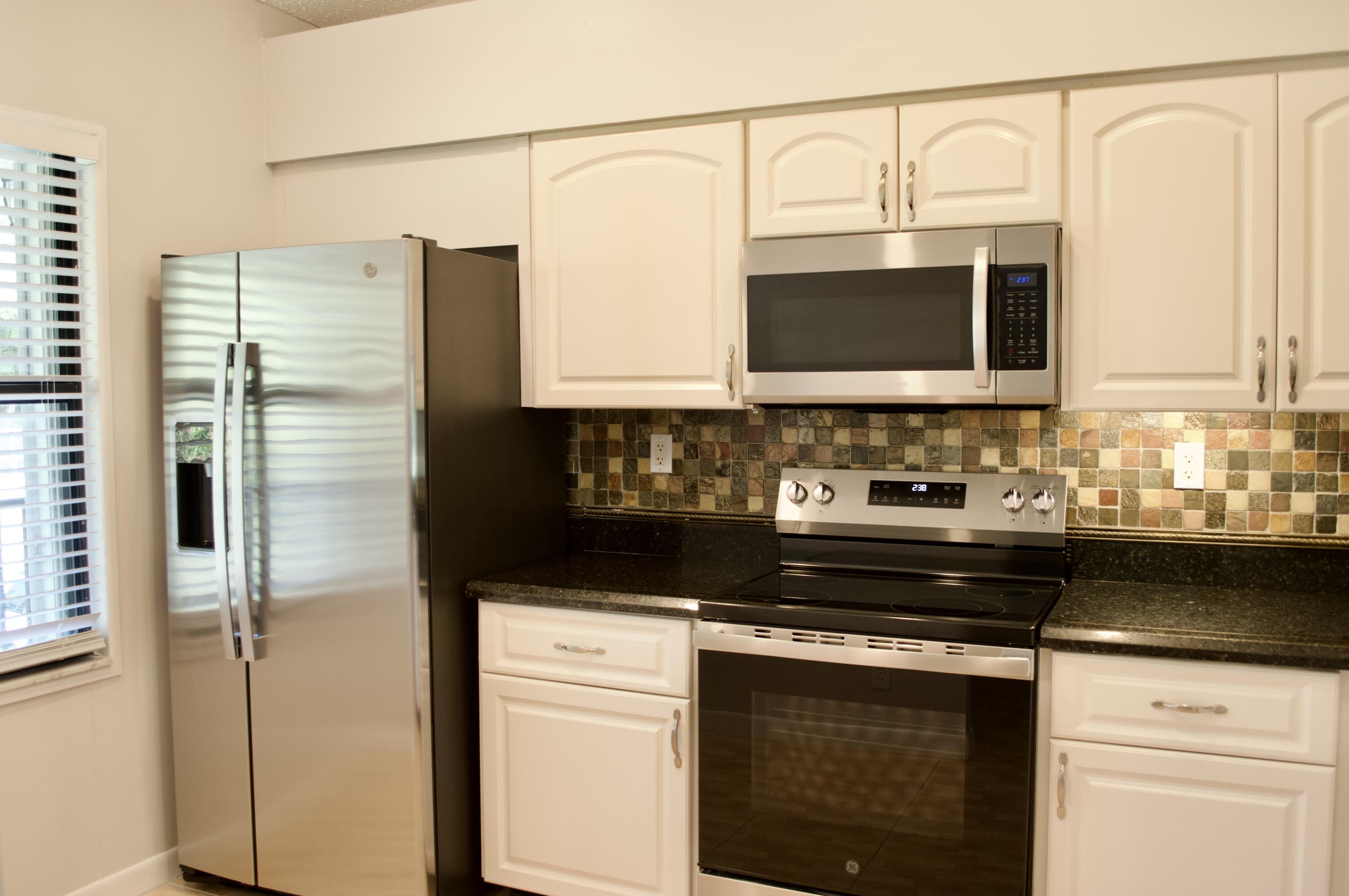 301 Sabal Ridge Circle F Property Photo 2