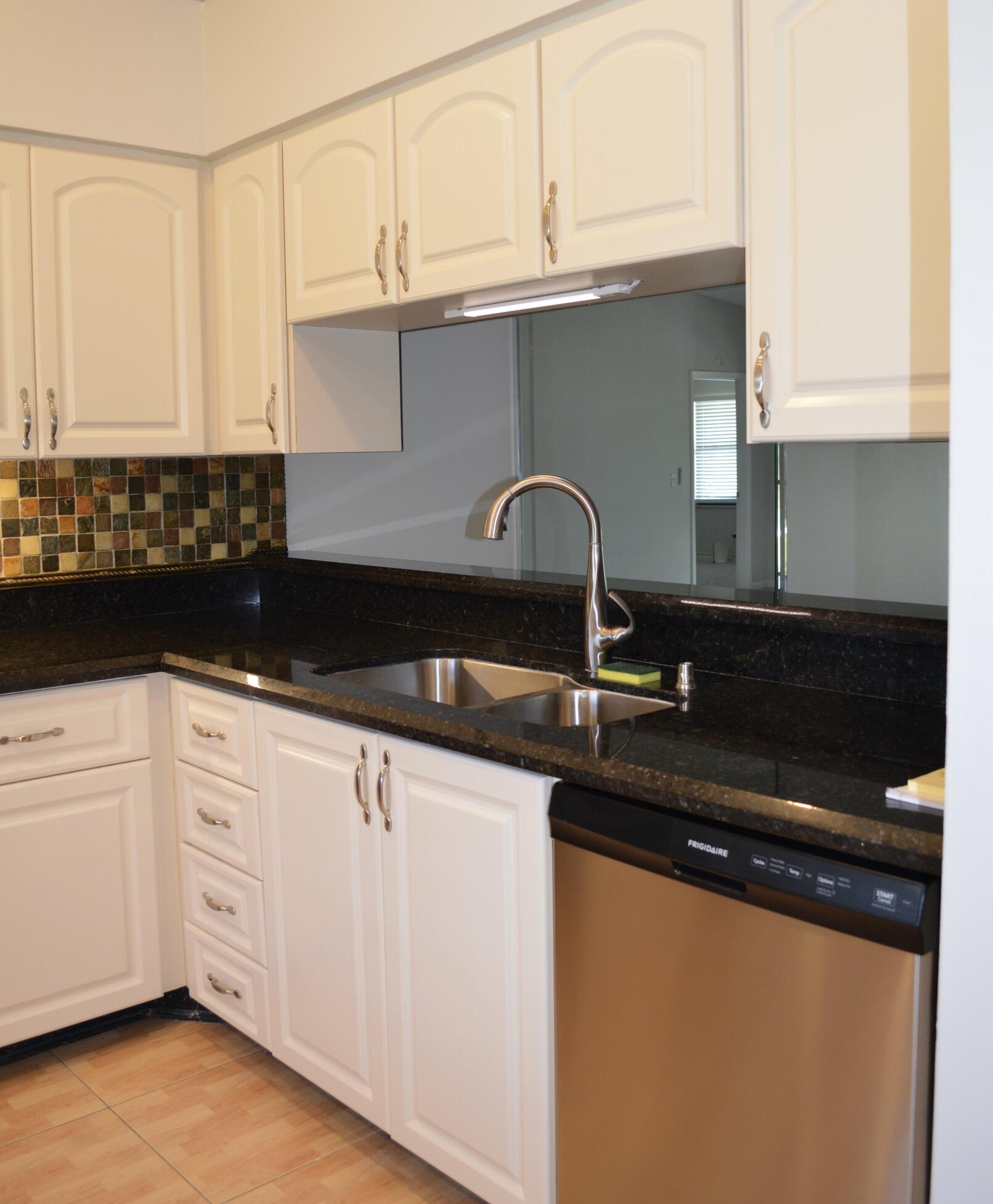 301 Sabal Ridge Circle F Property Photo 3