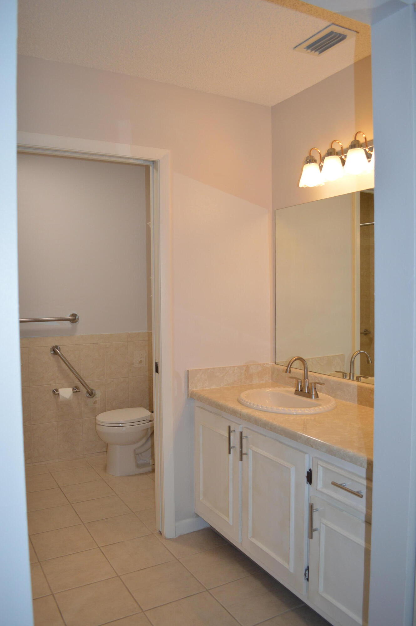 301 Sabal Ridge Circle F Property Photo 11