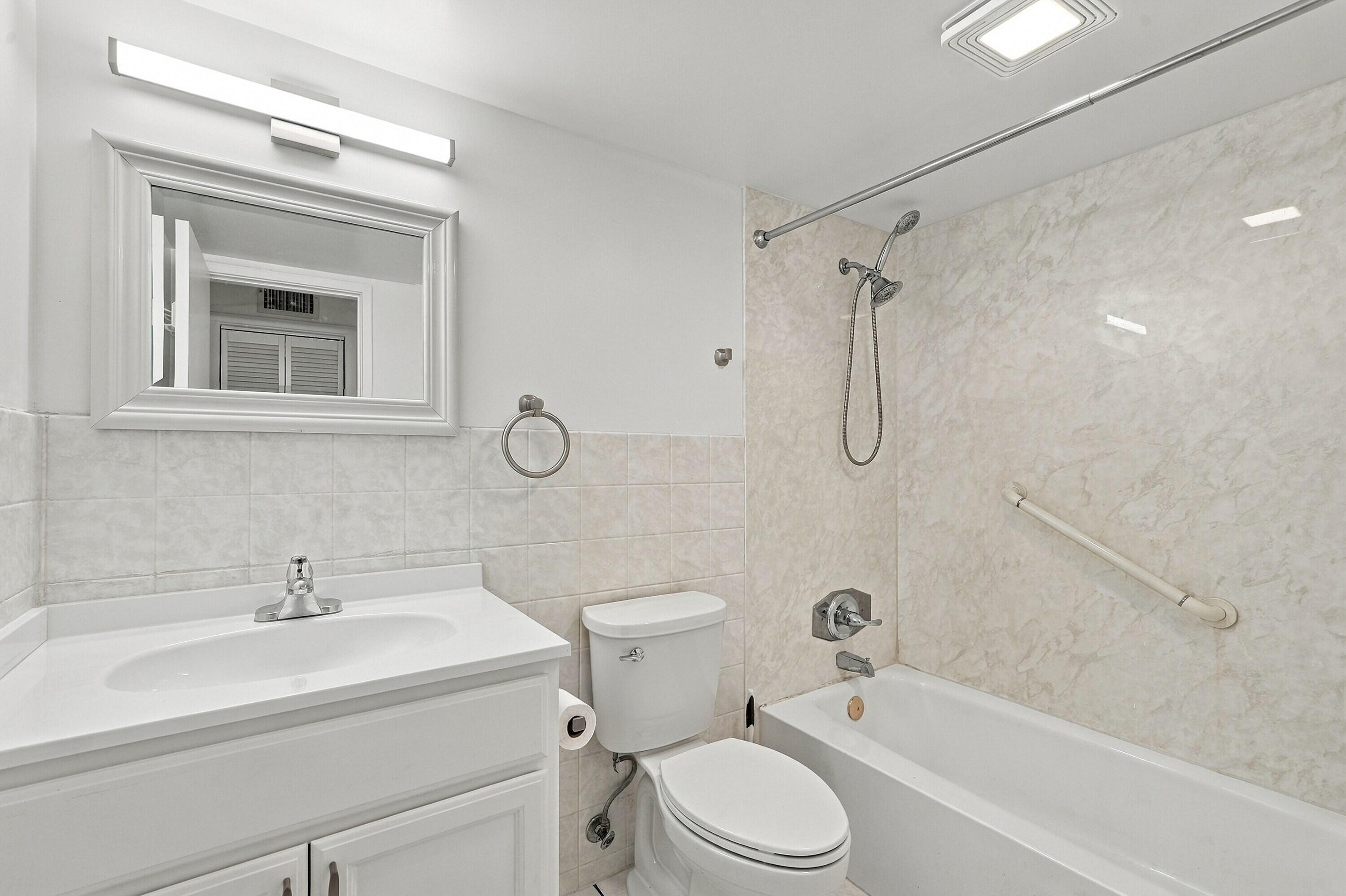 175 Ne 203rd Terrace 24 Property Photo 16