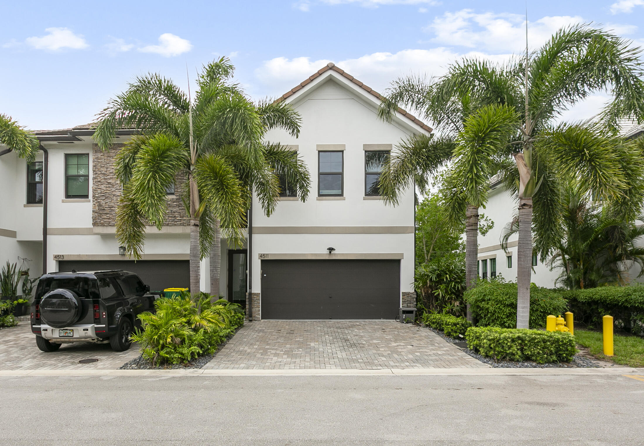 4511 E Aqua Bella Lane Property Photo 1